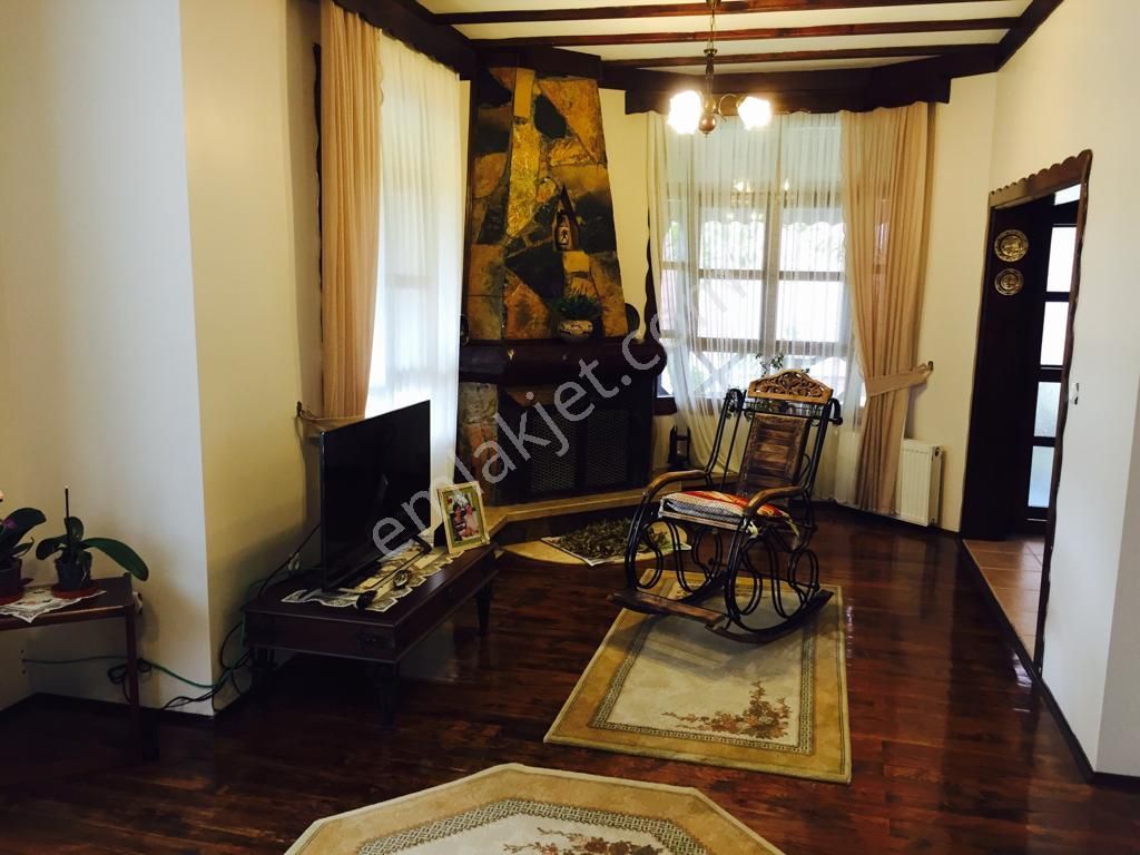 Sapanca’da Site İçinde Satılık Müstakil Villa.. - Görsel 14