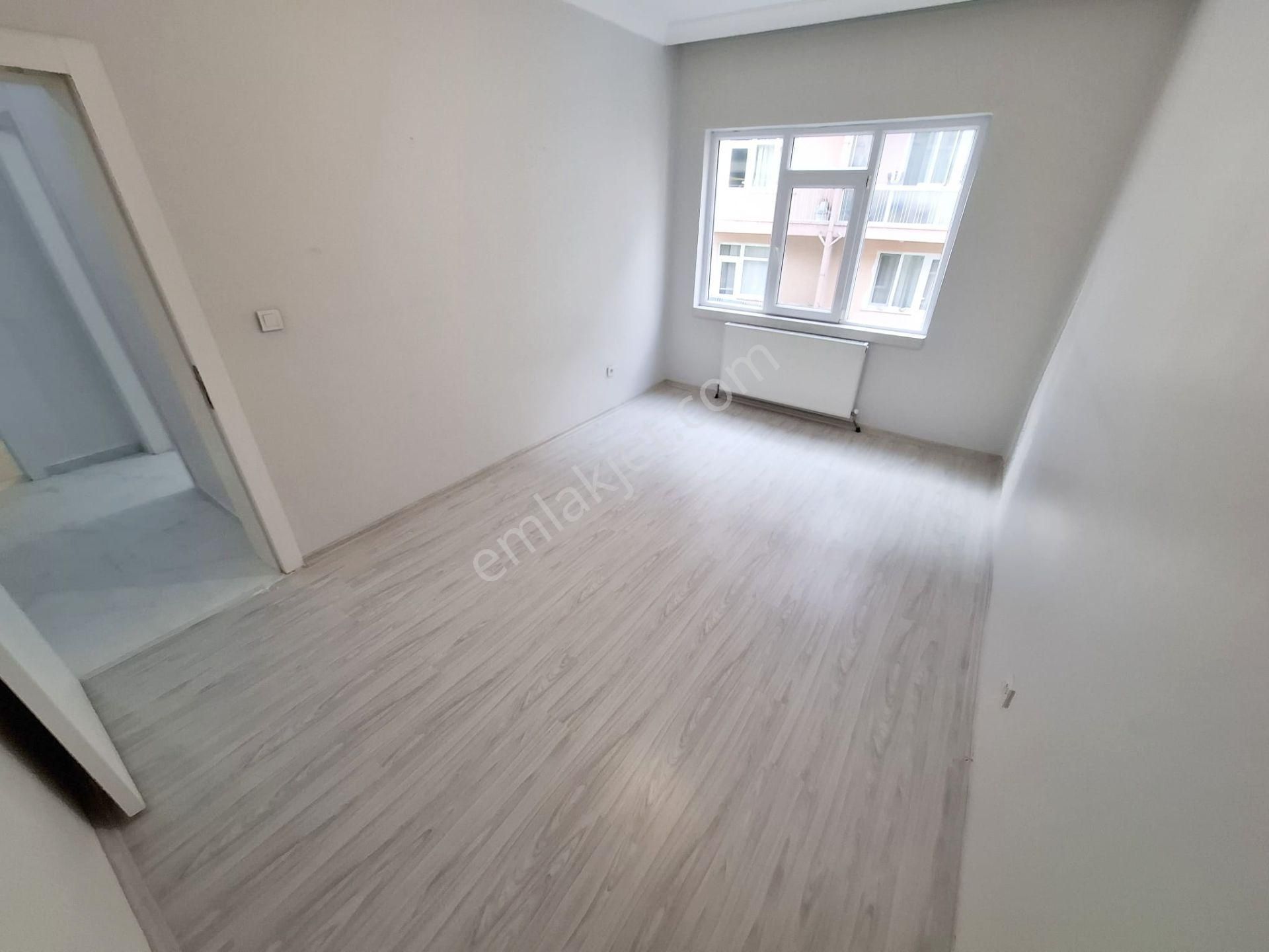 Aşağı Eğlence Göbeğe 100m Uzaklıkta 2+1 Lüx Yapılı Ortakat - Görsel 24