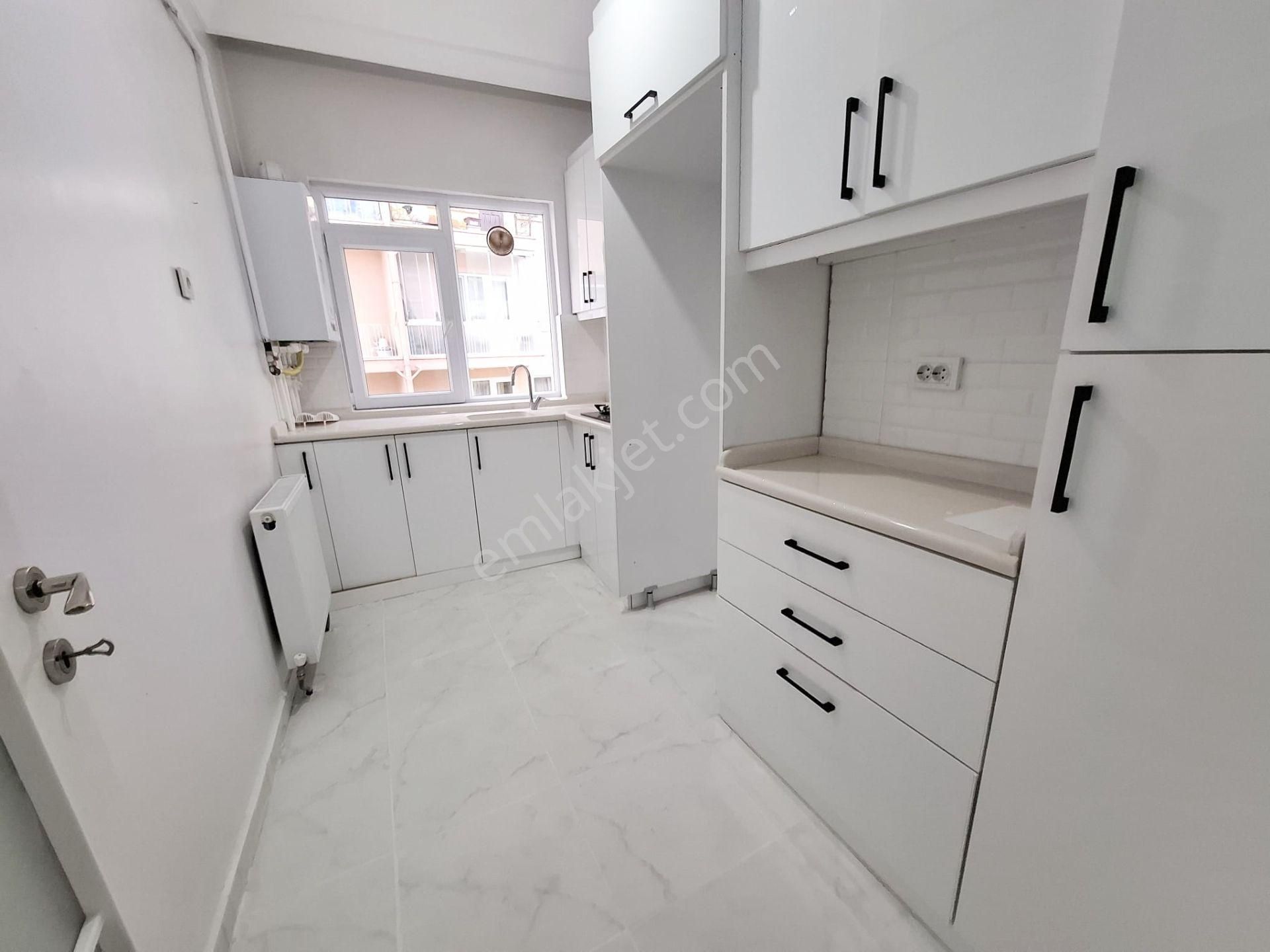 Aşağı Eğlence Göbeğe 100m Uzaklıkta 2+1 Lüx Yapılı Ortakat - Görsel 2