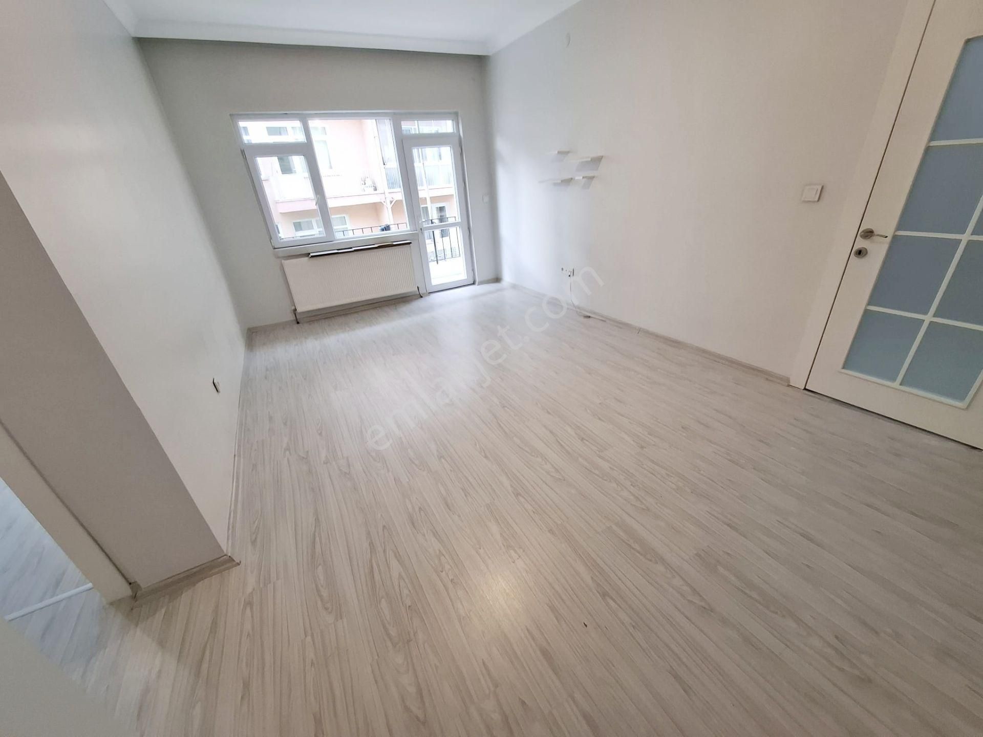 Aşağı Eğlence Göbeğe 100m Uzaklıkta 2+1 Lüx Yapılı Ortakat - Görsel 9