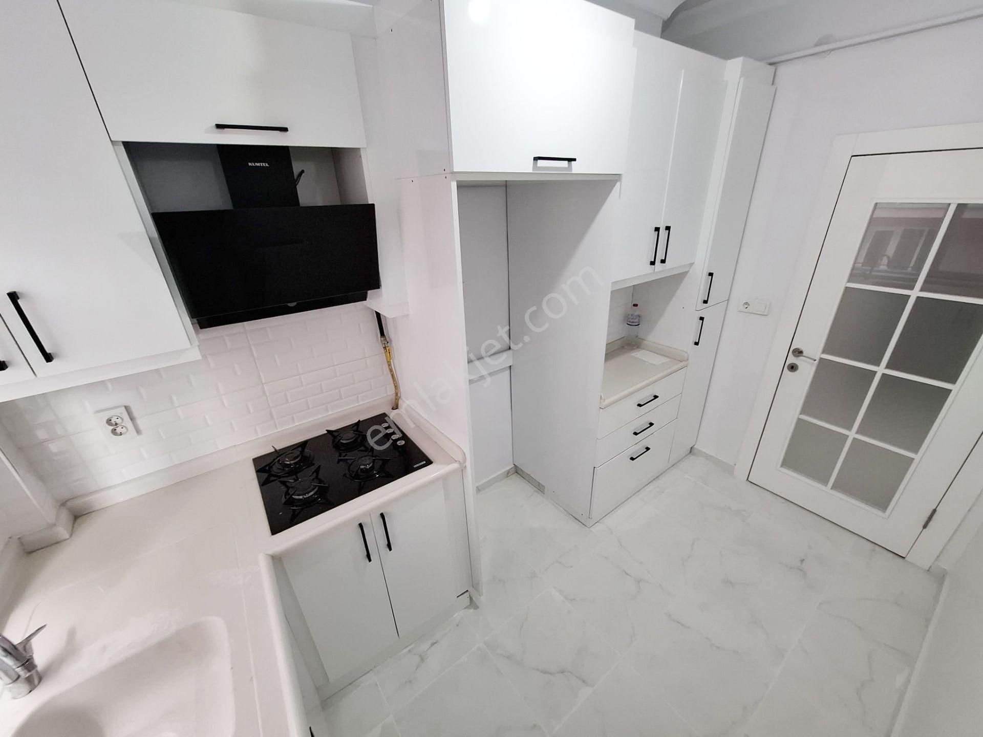 Aşağı Eğlence Göbeğe 100m Uzaklıkta 2+1 Lüx Yapılı Ortakat - Görsel 4