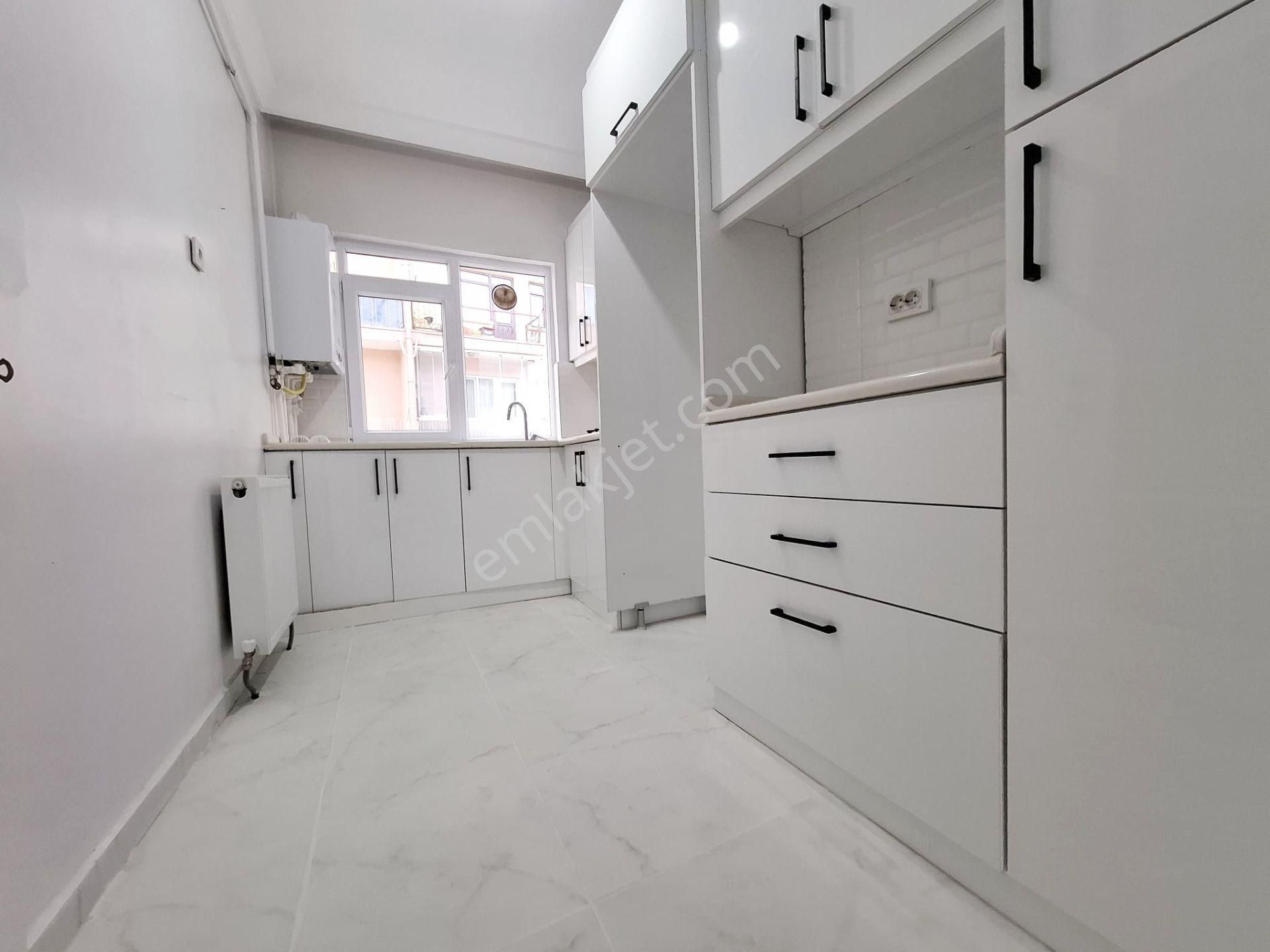 Aşağı Eğlence Göbeğe 100m Uzaklıkta 2+1 Lüx Yapılı Ortakat - Görsel 5