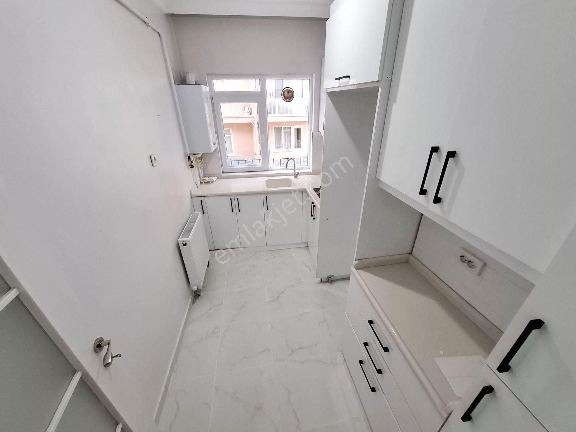 Aşağı Eğlence Göbeğe 100m Uzaklıkta 2+1 Lüx Yapılı Ortakat - Görsel 3