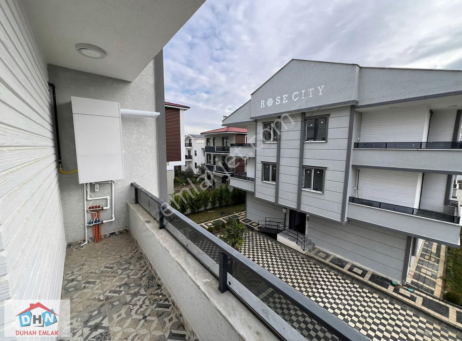 Duhan Emlak'tan Termal Yoluna Cephe Sıfır 1+1 Kiralık Daire - Görsel 21