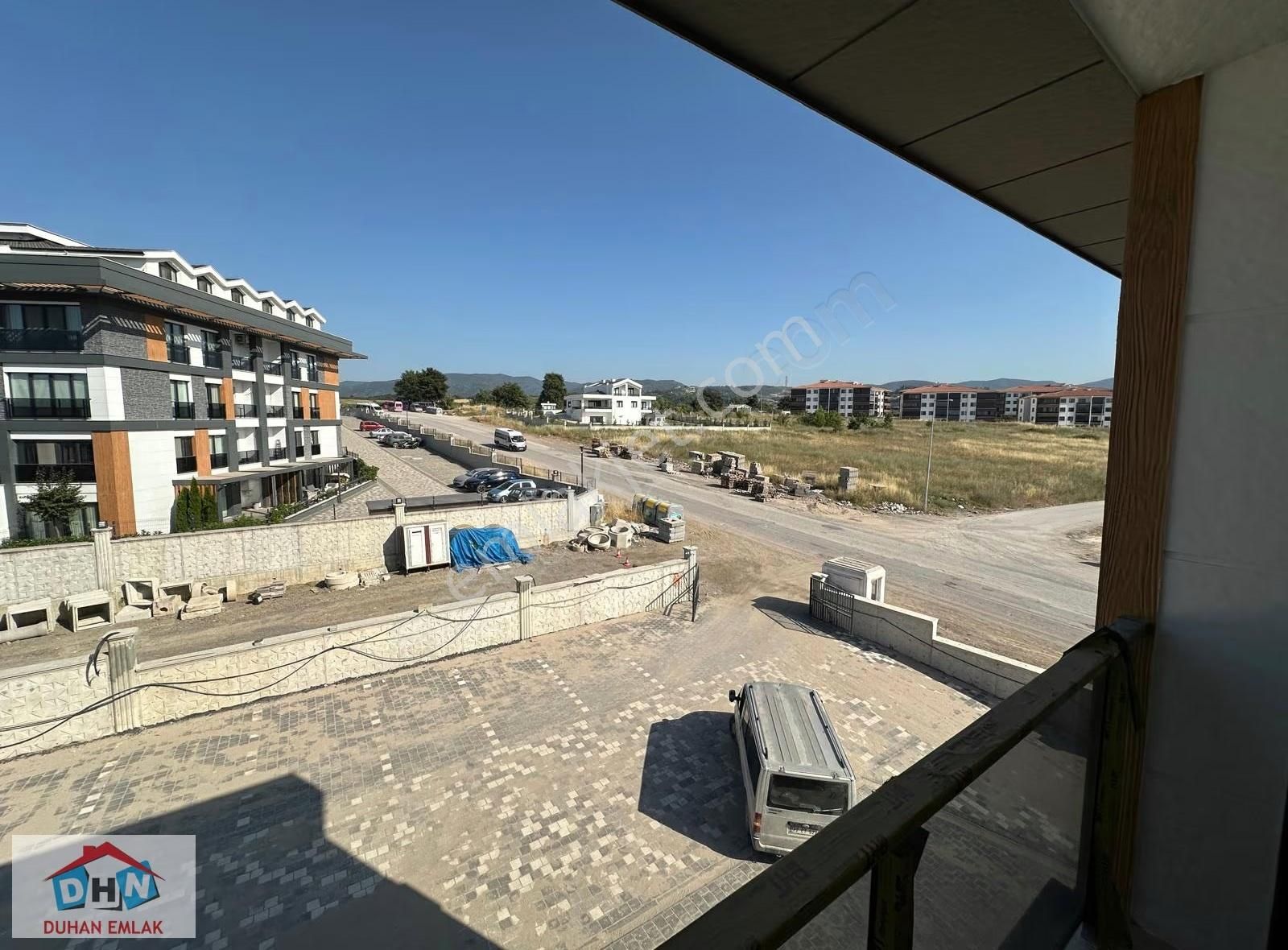 Duhan Emlak'tan Premium Lounge'da Kiralık 1+1 Köşe En Üst Kat - Görsel 7