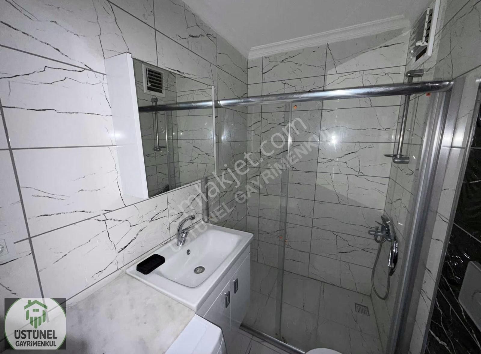 Üstünel'den 4 Yaşında Kat Mülkiyetli Boş Uygun Satılık Daire - Görsel 25