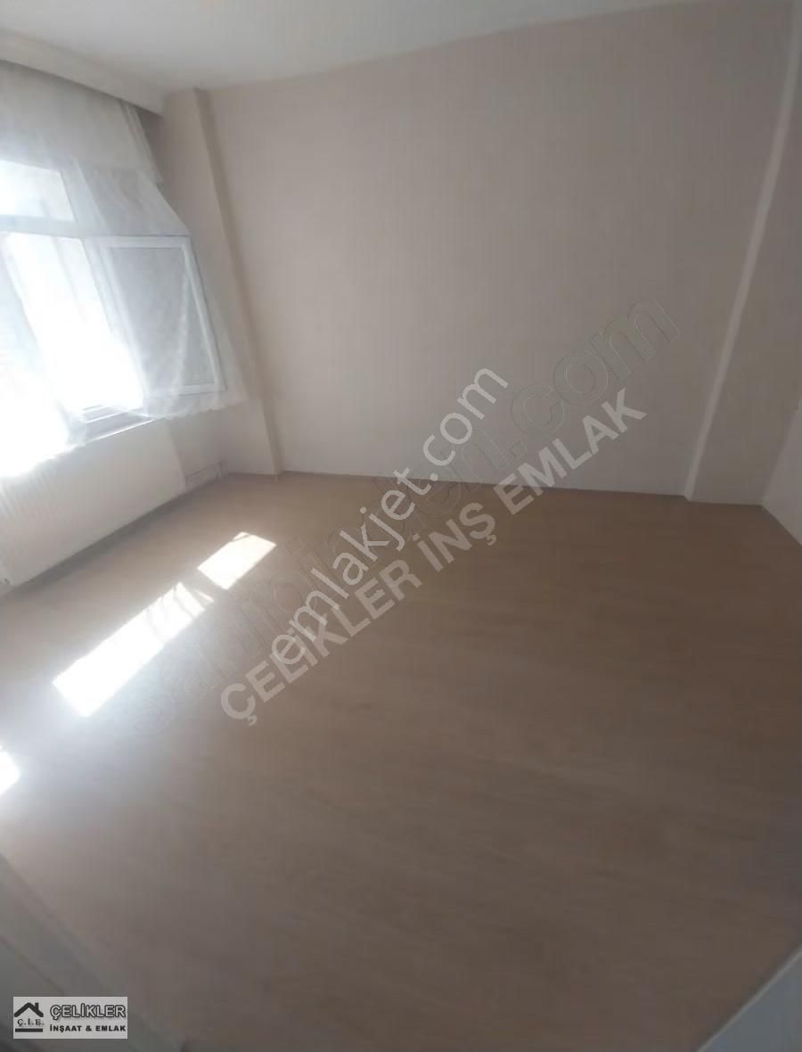 Güneşli Mah Üsküp Caddesi Üzeri 3.kat 2+1 100 M2 - Görsel 12