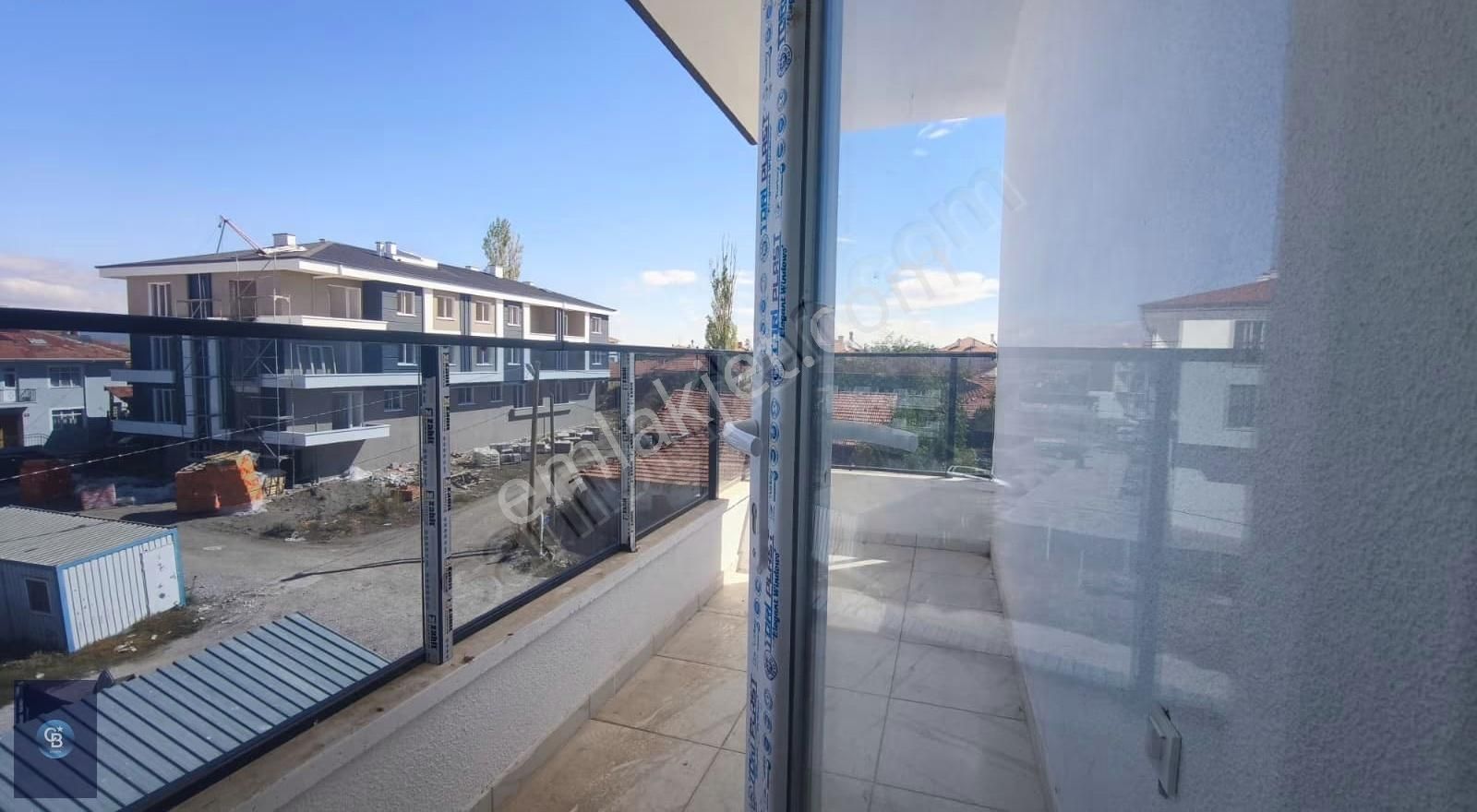 Dumlupınar'da Y. Beyazıt Üniv. Yakını Modern 1+1 Daire Fırsatı - Görsel 8