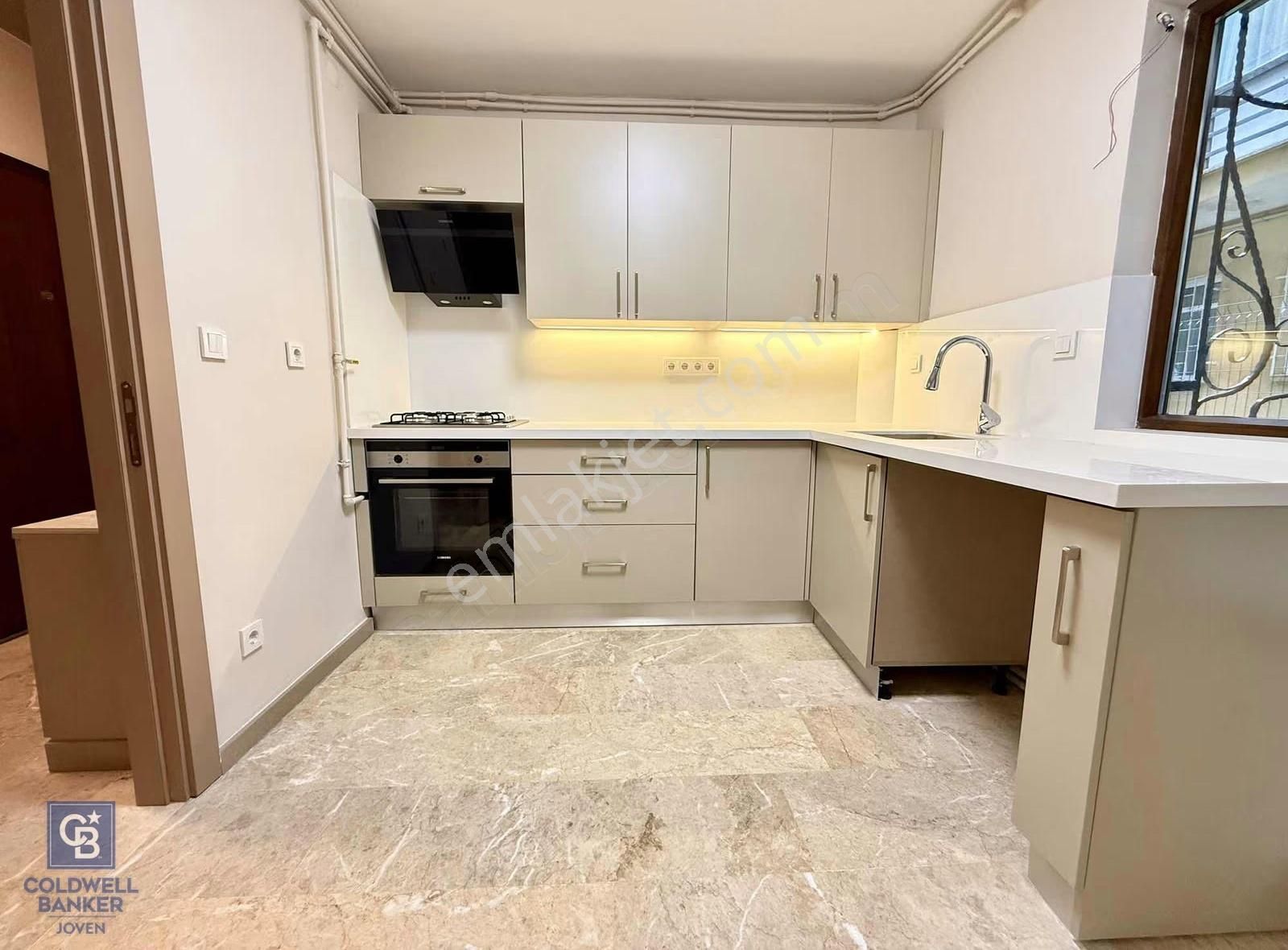 Ankara Anıttepe'te Kiralık Merkezi Konumda 3+1 Daire - Görsel 15