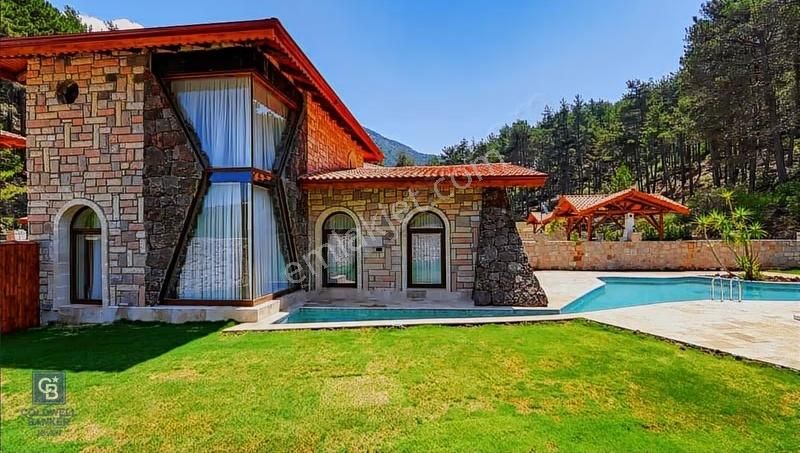 Muğla Fetiye Satılık Lüks Villa - Görsel 11