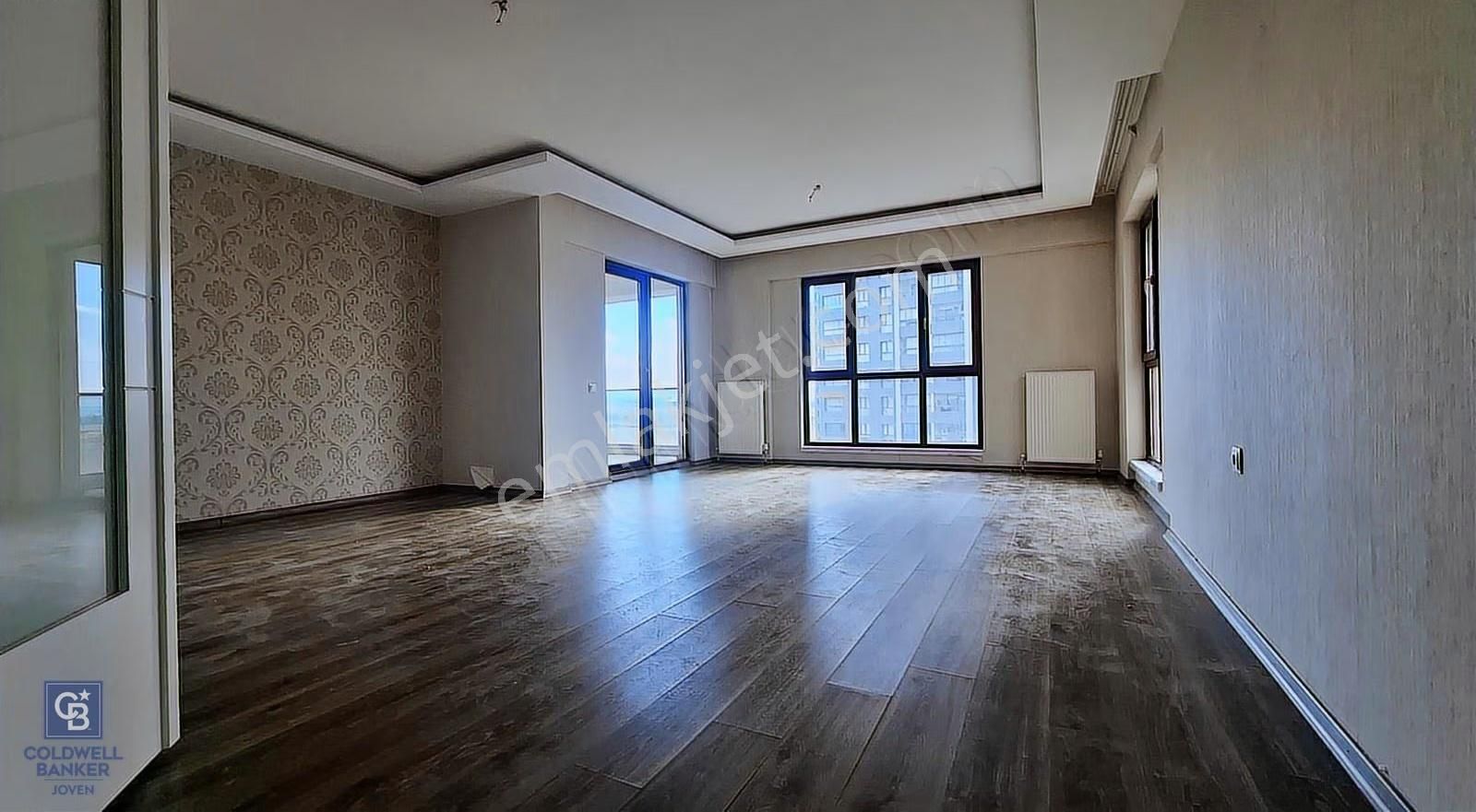 Cumhuriyet Mahallesi Metroya Adım Mesafe 4+1 Kiralık Daire - Görsel 4