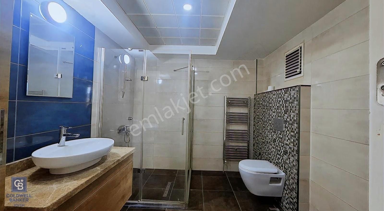 Cumhuriyet Mahallesi Metroya Adım Mesafe 4+1 Kiralık Daire - Görsel 15