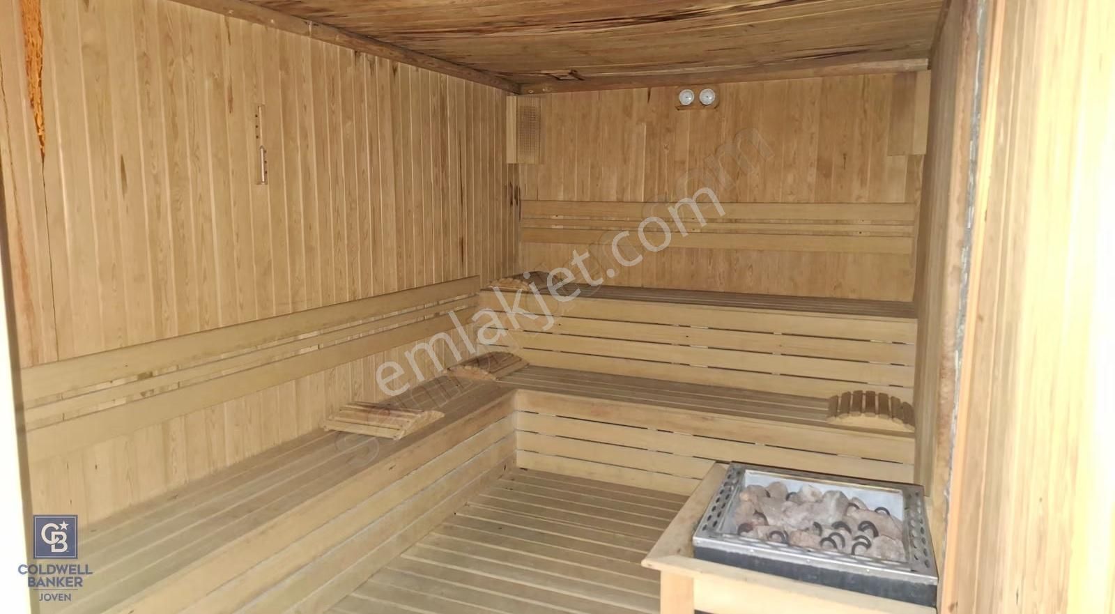 Cumhuriyet Mahallesinde Merkezi Konumda 1+1 Eşyalı Kiralık - Görsel 6