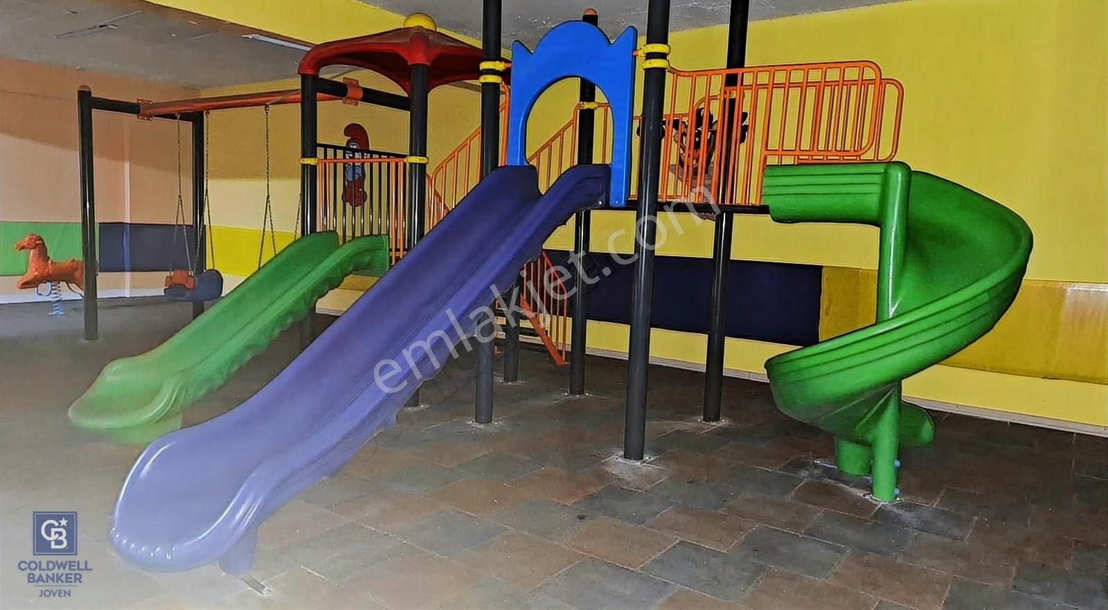 Cumhuriyet Mahallesinde Merkezi Konumda 1+1 Eşyalı Kiralık - Görsel 7