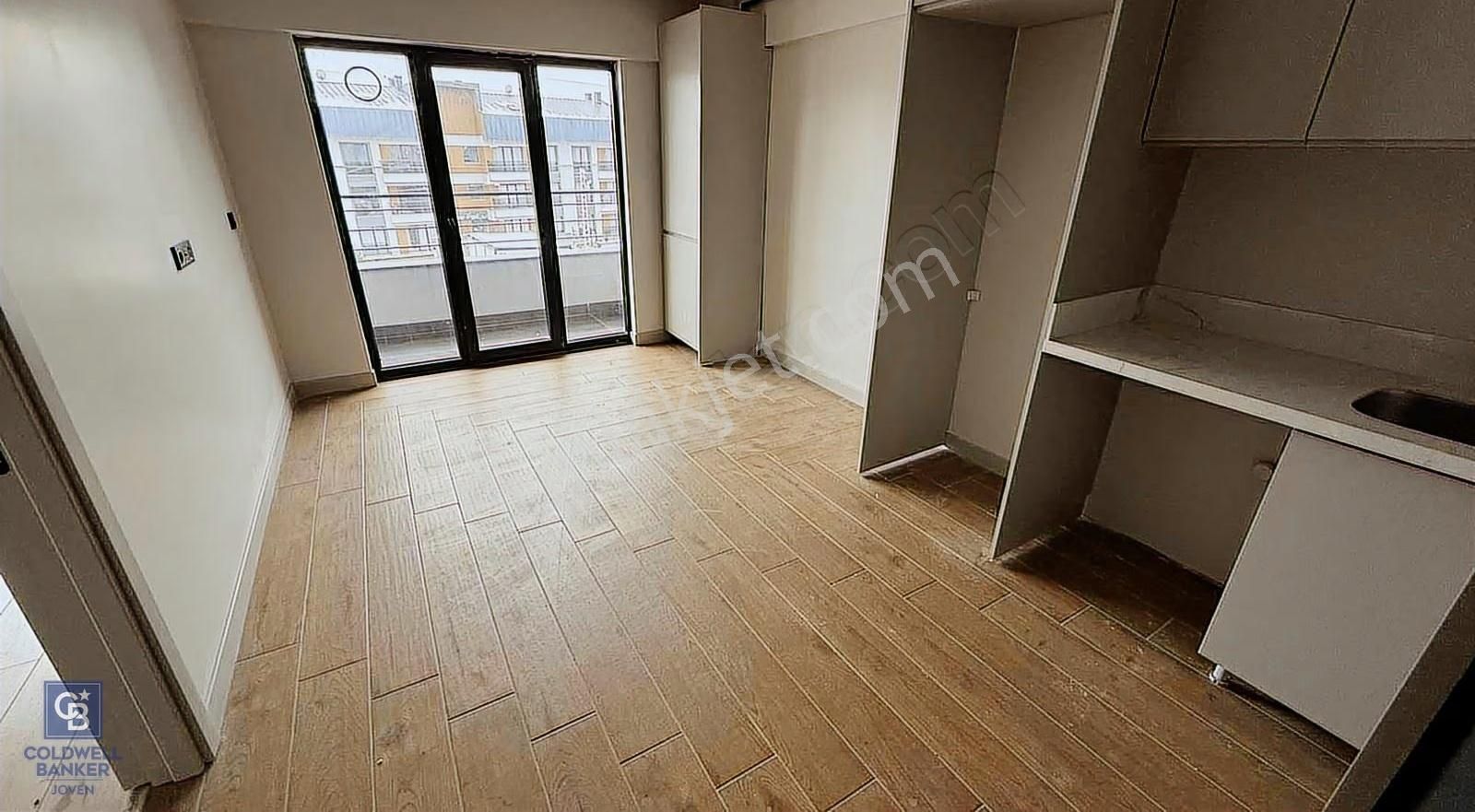 Taşpınar Da Asansörlü Ara Katta Balkonlu 1+1 Lüx Yapı - Görsel 6