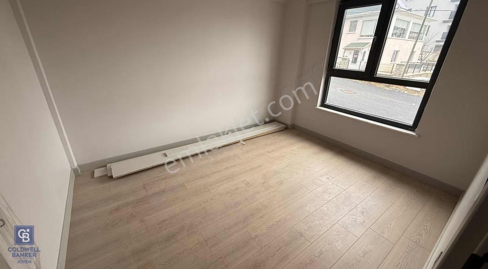 Taşpınar 'da Kiralık Asansörlü Ara Katta 1+1 Lüx Yapı - Görsel 6