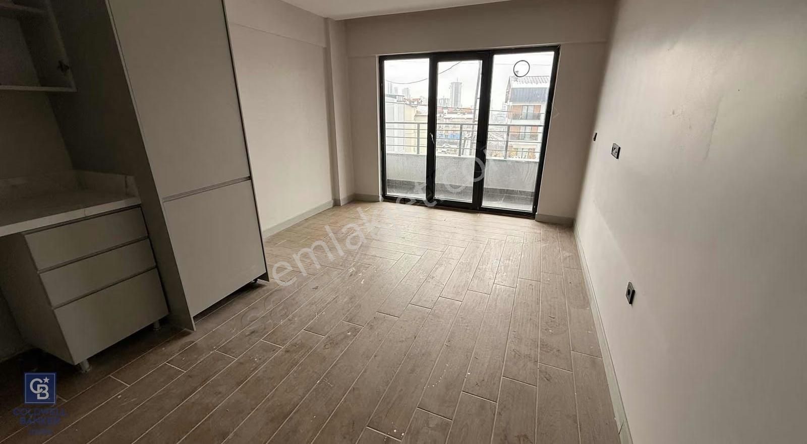 Taşpınar 'da Kiralık Asansörlü Ara Katta 1+1 Lüx Yapı - Görsel 13