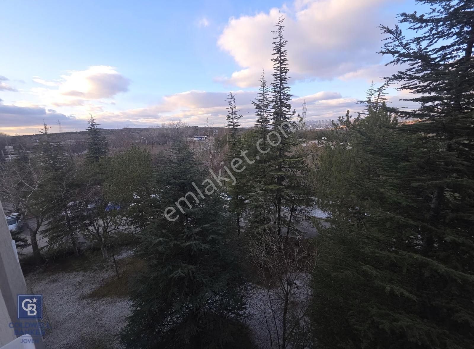 Söğütözü'nde Emsan Sitesinde Kiralık 3+1 Daire - Görsel 14