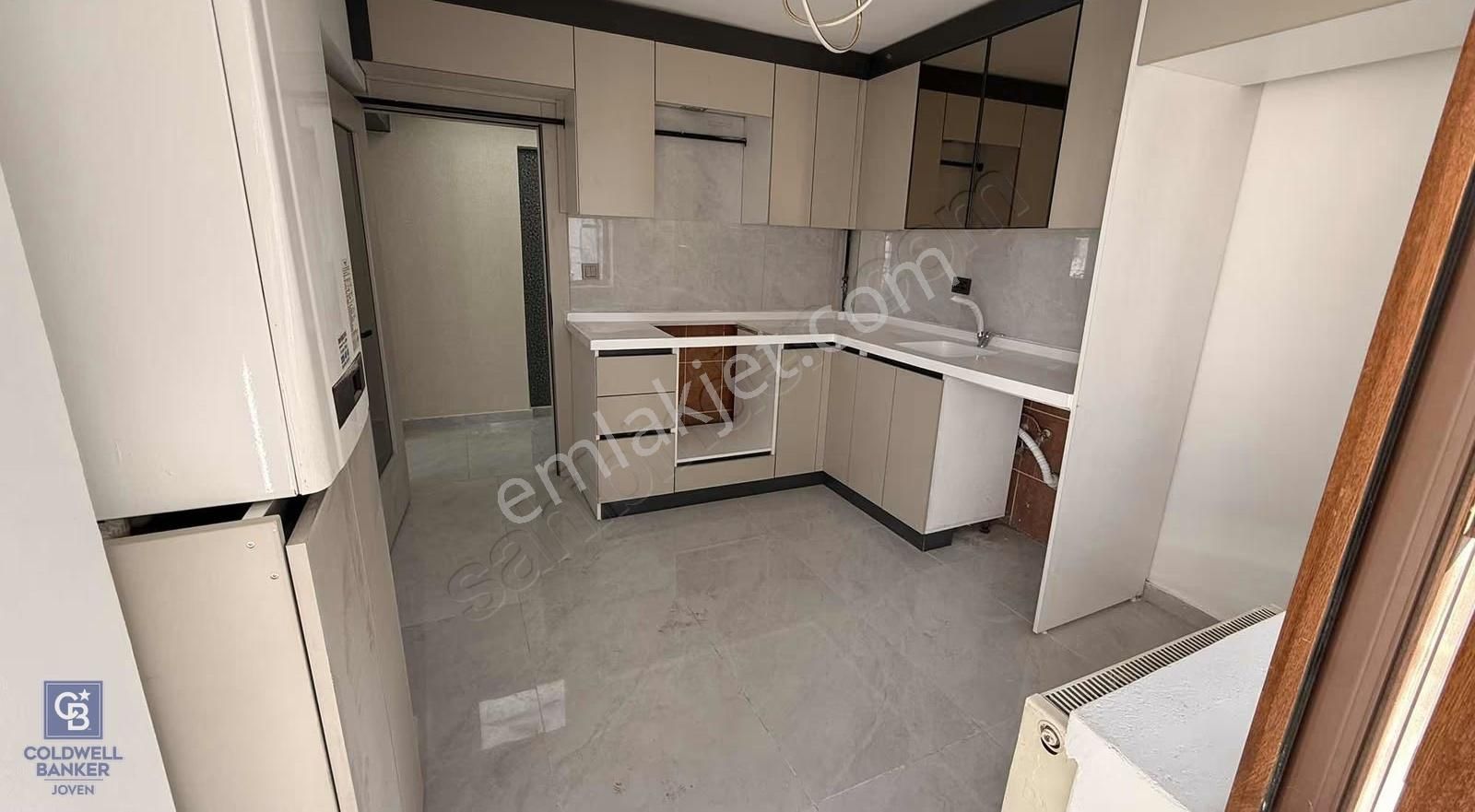 Satılık 3+1 | 130 M² | Ara Kat | Cadde Cepheli | Full Yapılı - Görsel 2