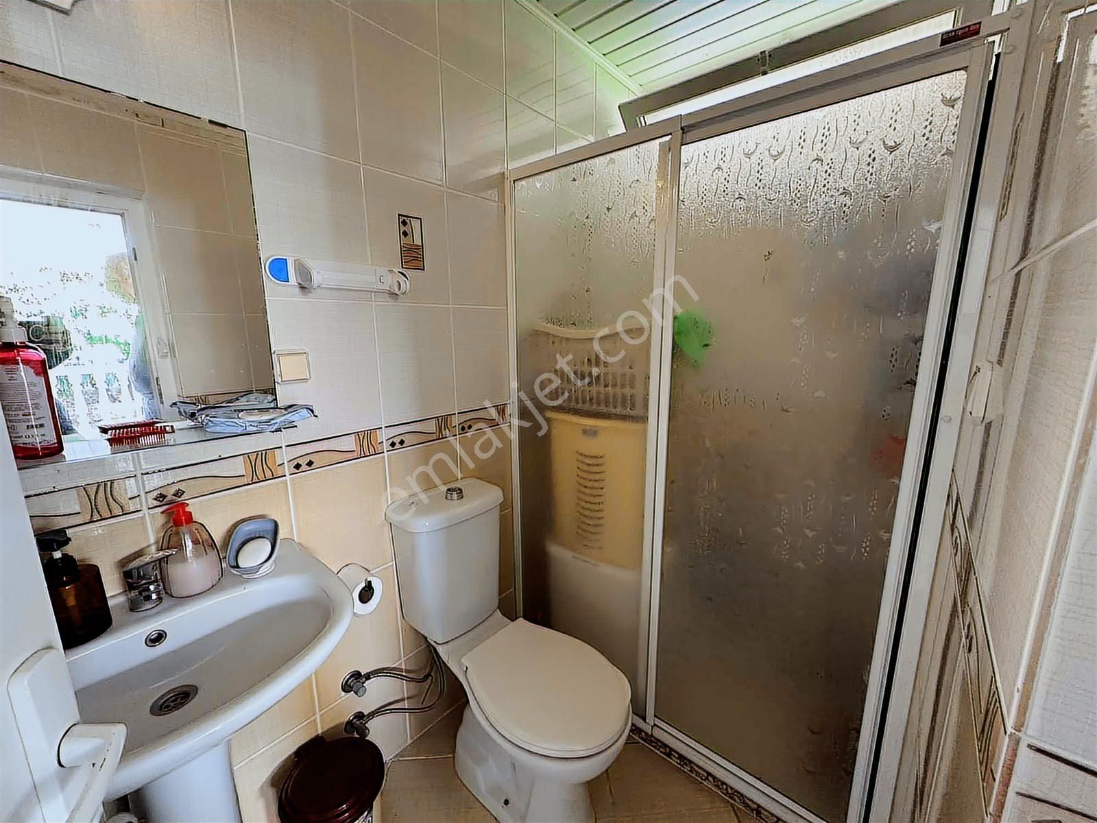 Kuşadası Davutlar Sahil Eşyalı 4+1 Havuzlu Satılık Yazlık - Görsel 33