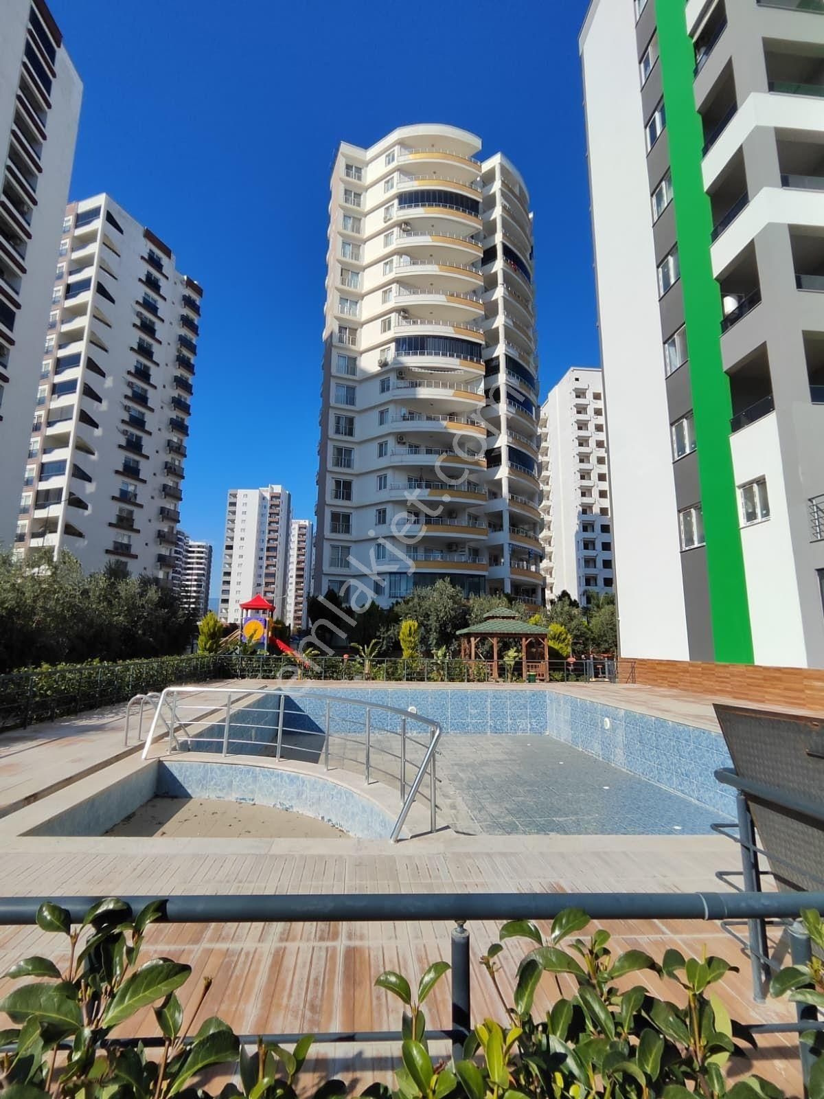 Thor'dan Satılık Erdemli'de 2+1 Full Eşyalı Ultra Lüks Daire! - Görsel 12