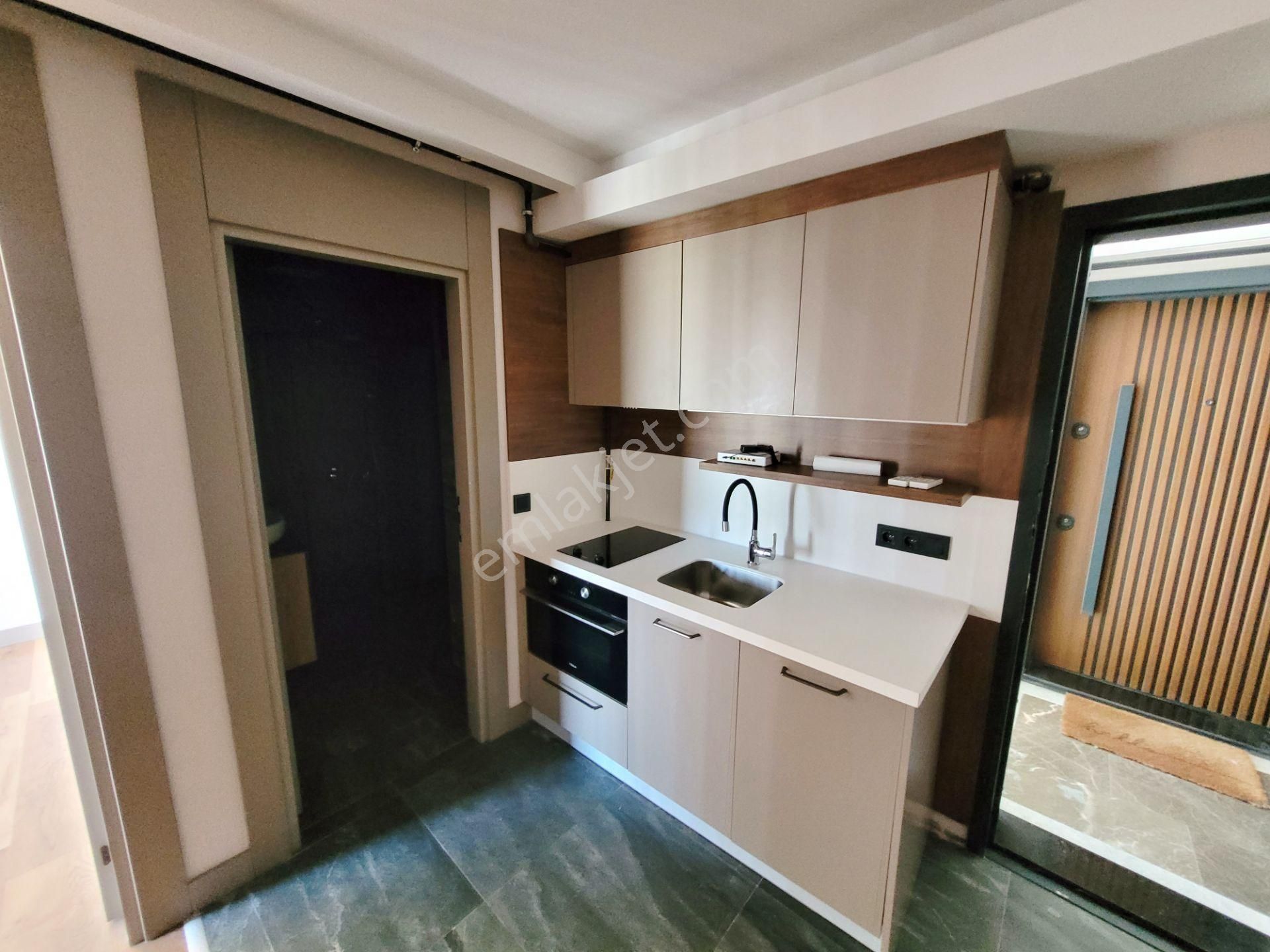 Çağlayan'da Avlu Modern Evlerinde 1+1 Yatırımlık Daire - Görsel 11