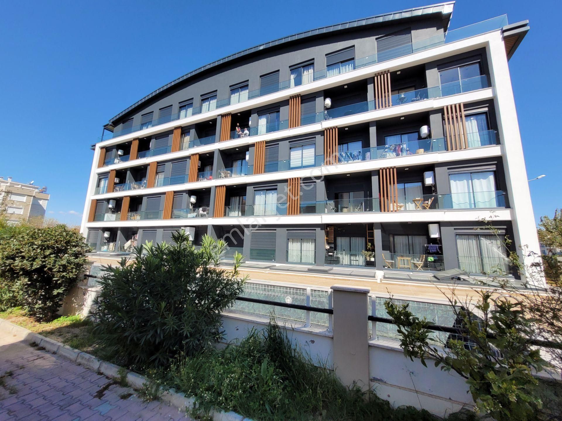 Çağlayan'da Avlu Modern Evlerinde 1+1 Yatırımlık Daire - Görsel 31