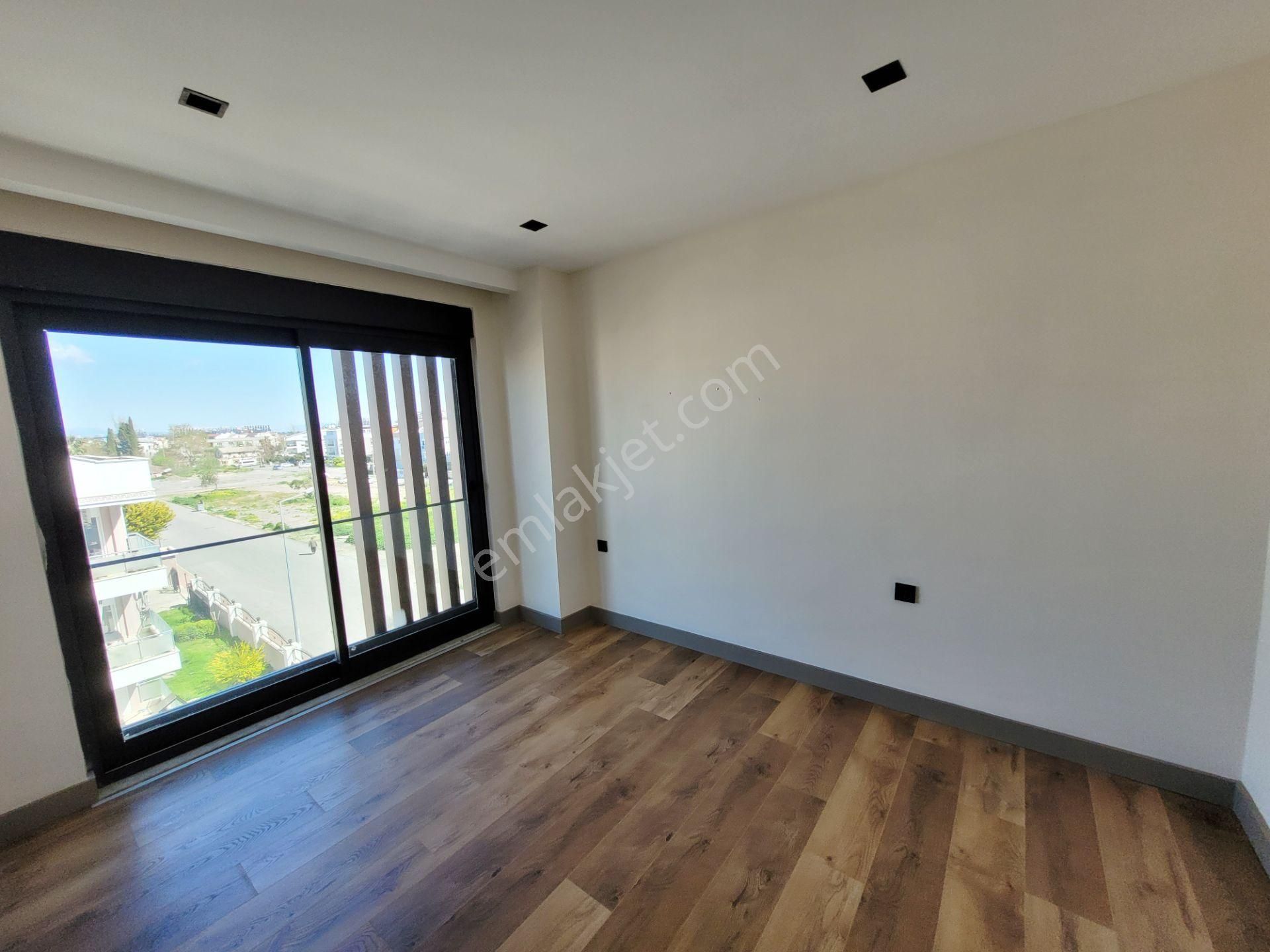 Çağlayan'da Avlu Modern Evlerinde 1+1 Yatırımlık Daire - Görsel 2