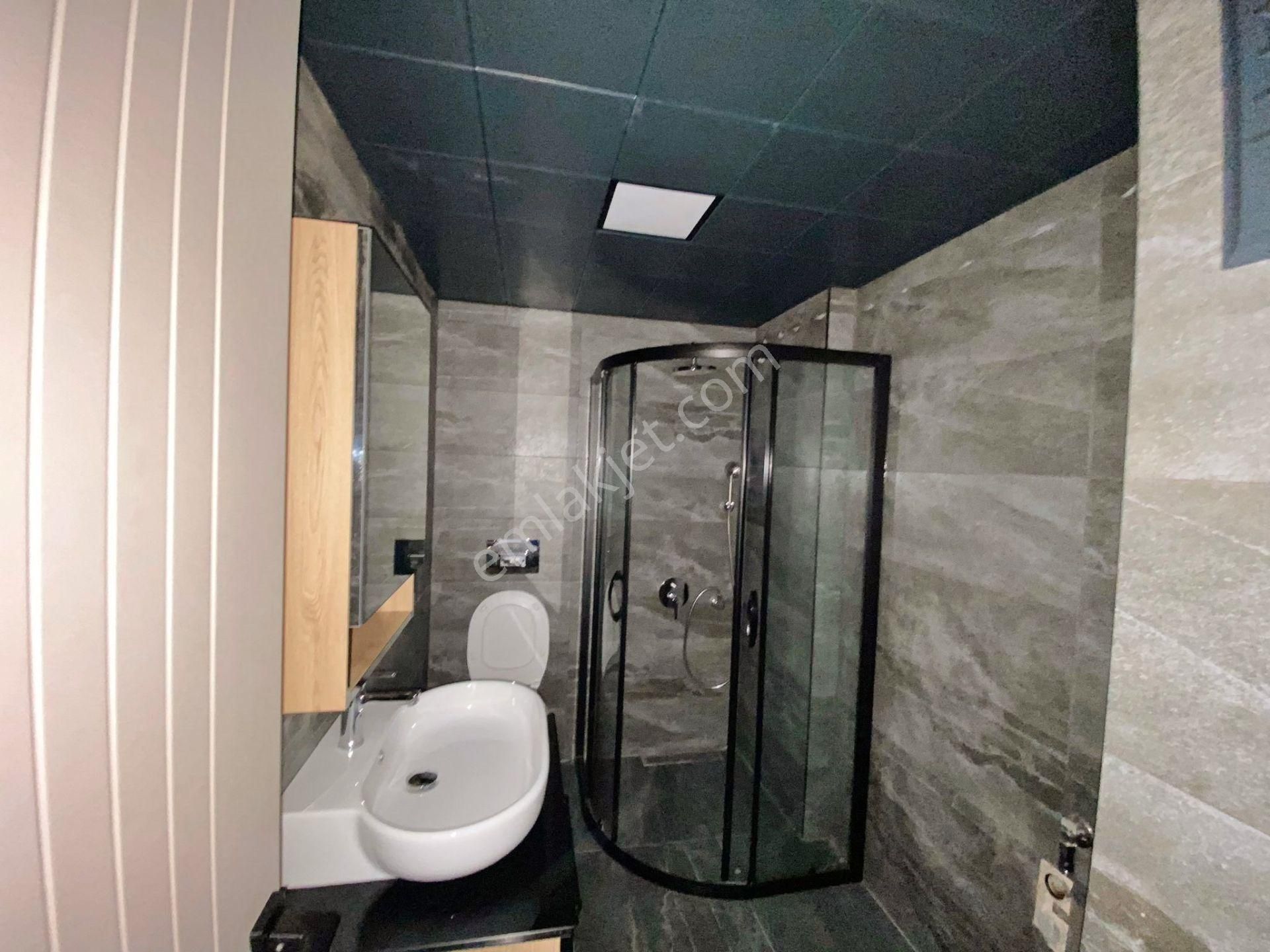 Çağlayan'da Avlu Modern Evlerinde 1+1 Yatırımlık Daire - Görsel 8