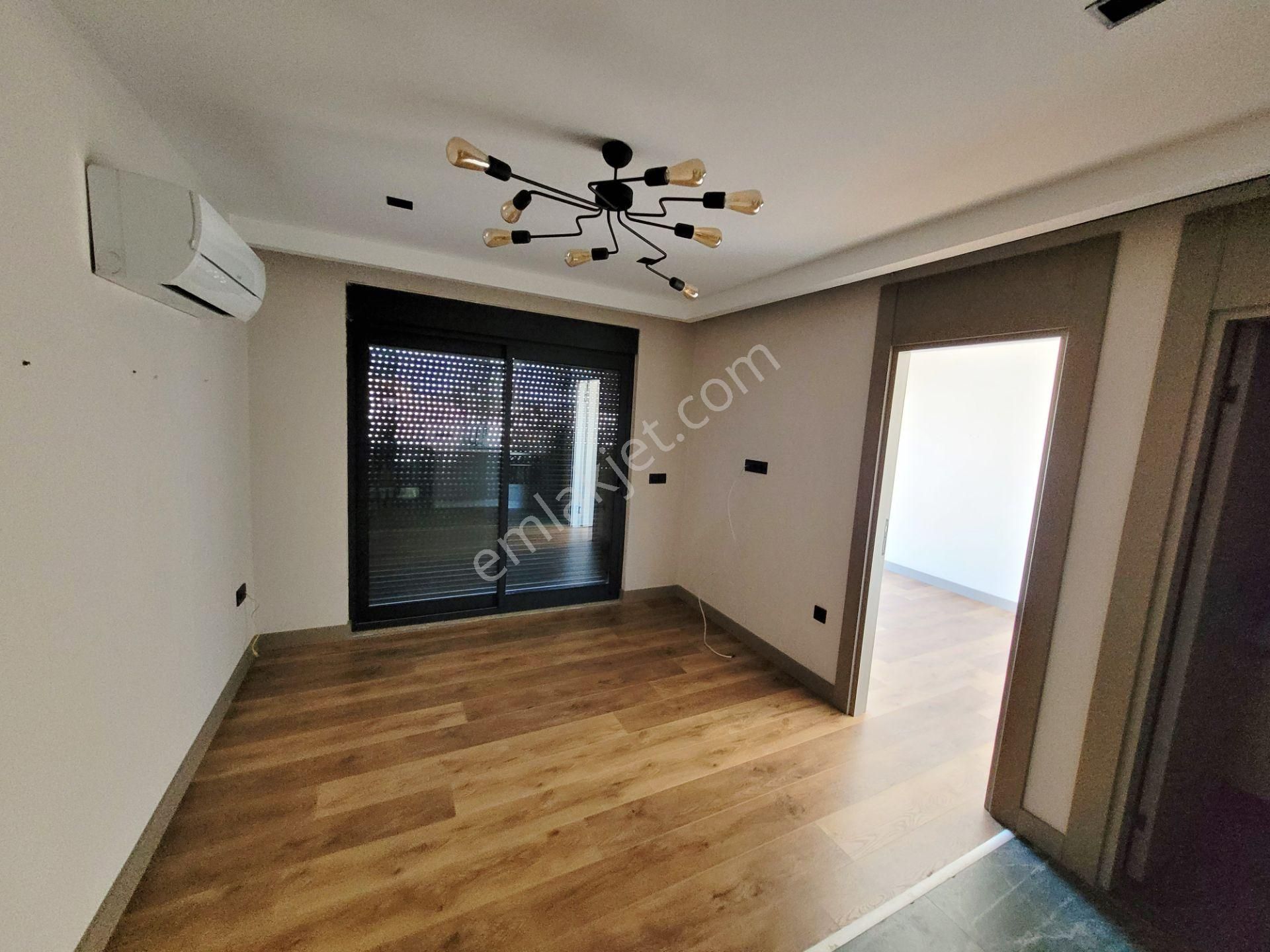 Çağlayan'da Avlu Modern Evlerinde 1+1 Yatırımlık Daire - Görsel 12