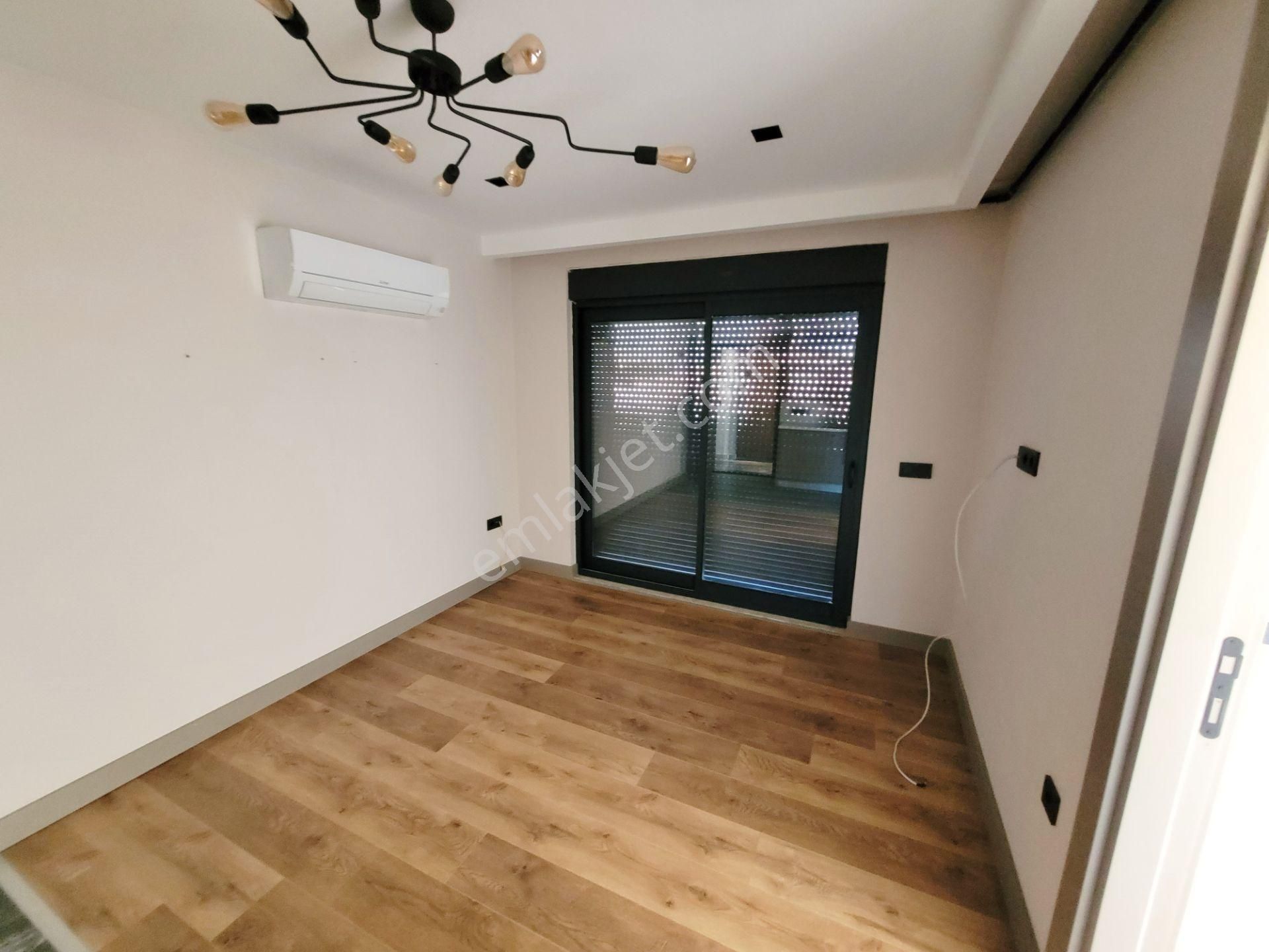 Çağlayan'da Avlu Modern Evlerinde 1+1 Yatırımlık Daire - Görsel 7