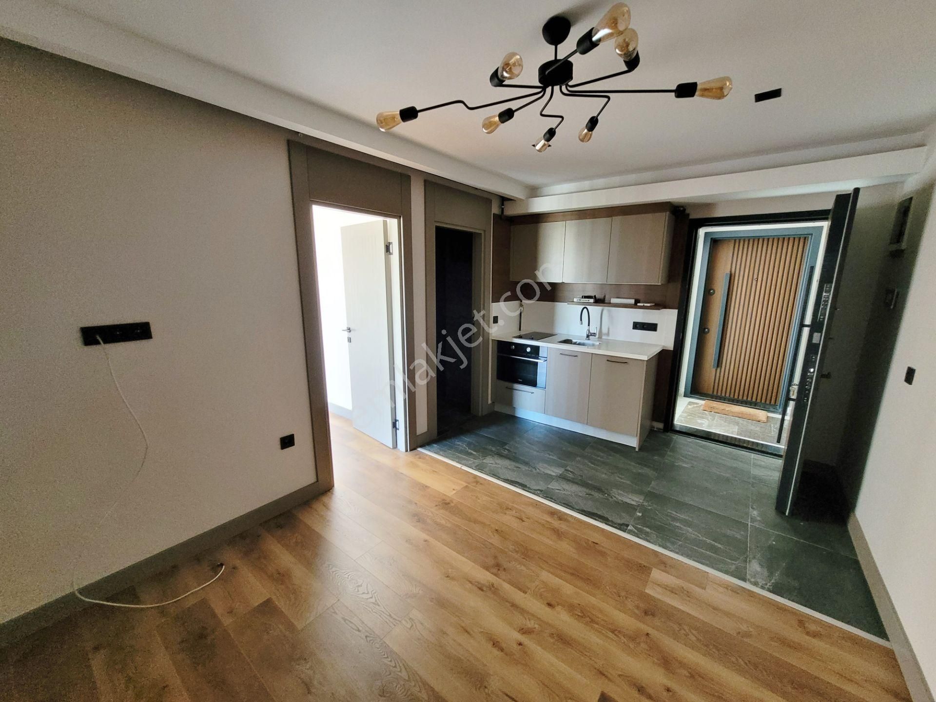 Çağlayan'da Avlu Modern Evlerinde 1+1 Yatırımlık Daire - Görsel 17