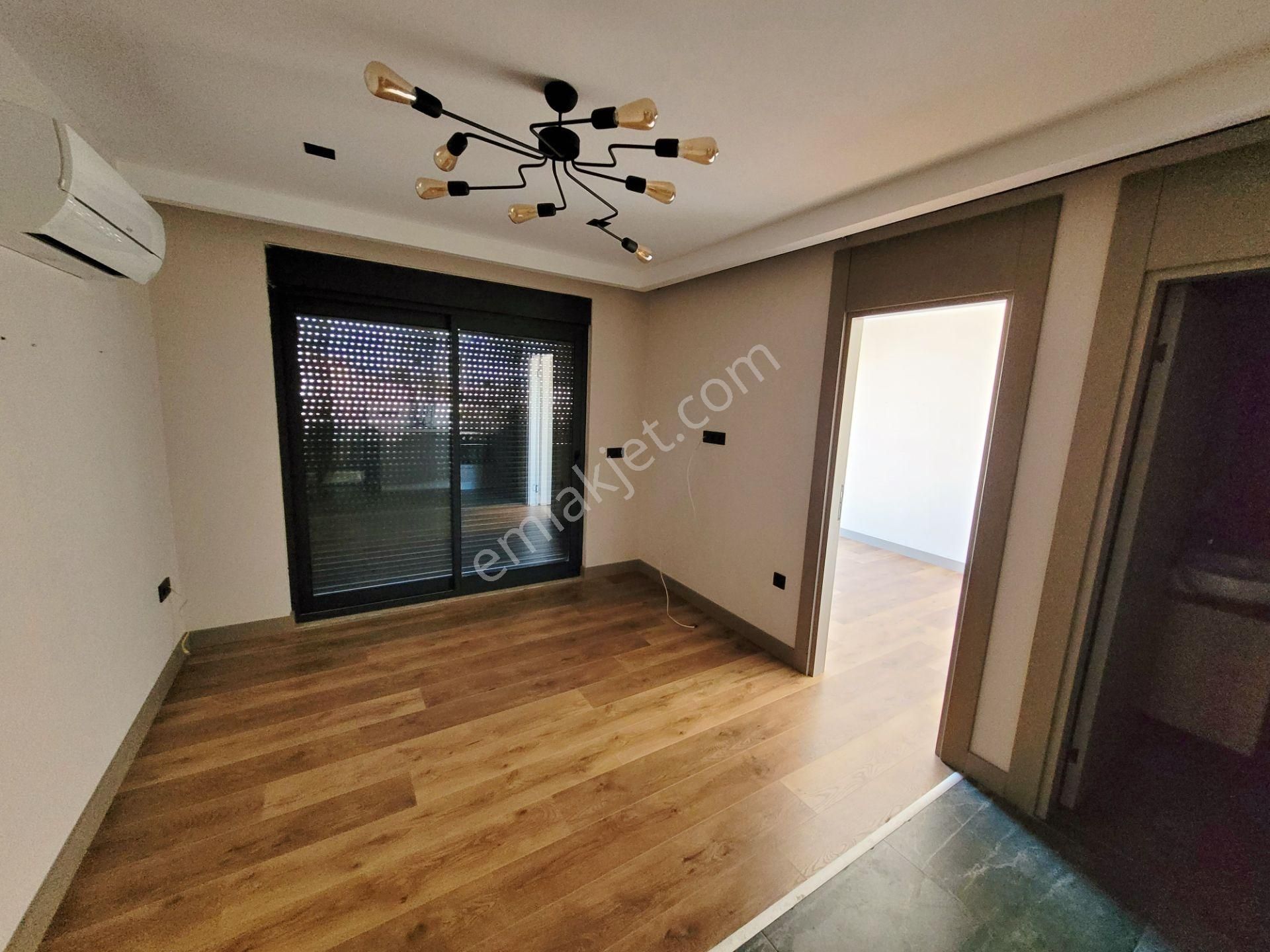 Çağlayan'da Avlu Modern Evlerinde 1+1 Yatırımlık Daire - Görsel 5