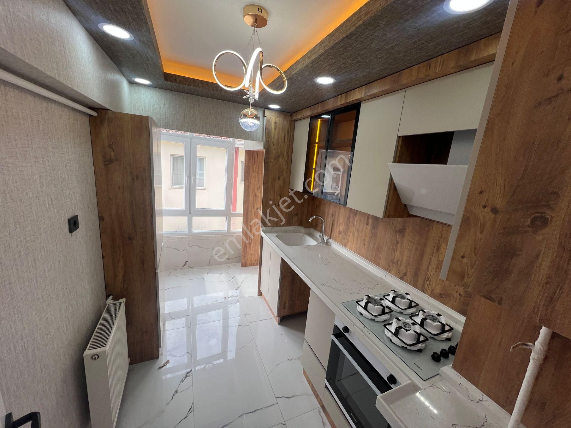 Sincan İstasyon Mah Ön Cephe Salon Bagımsız Yapılı Satılık Daire - Görsel 3