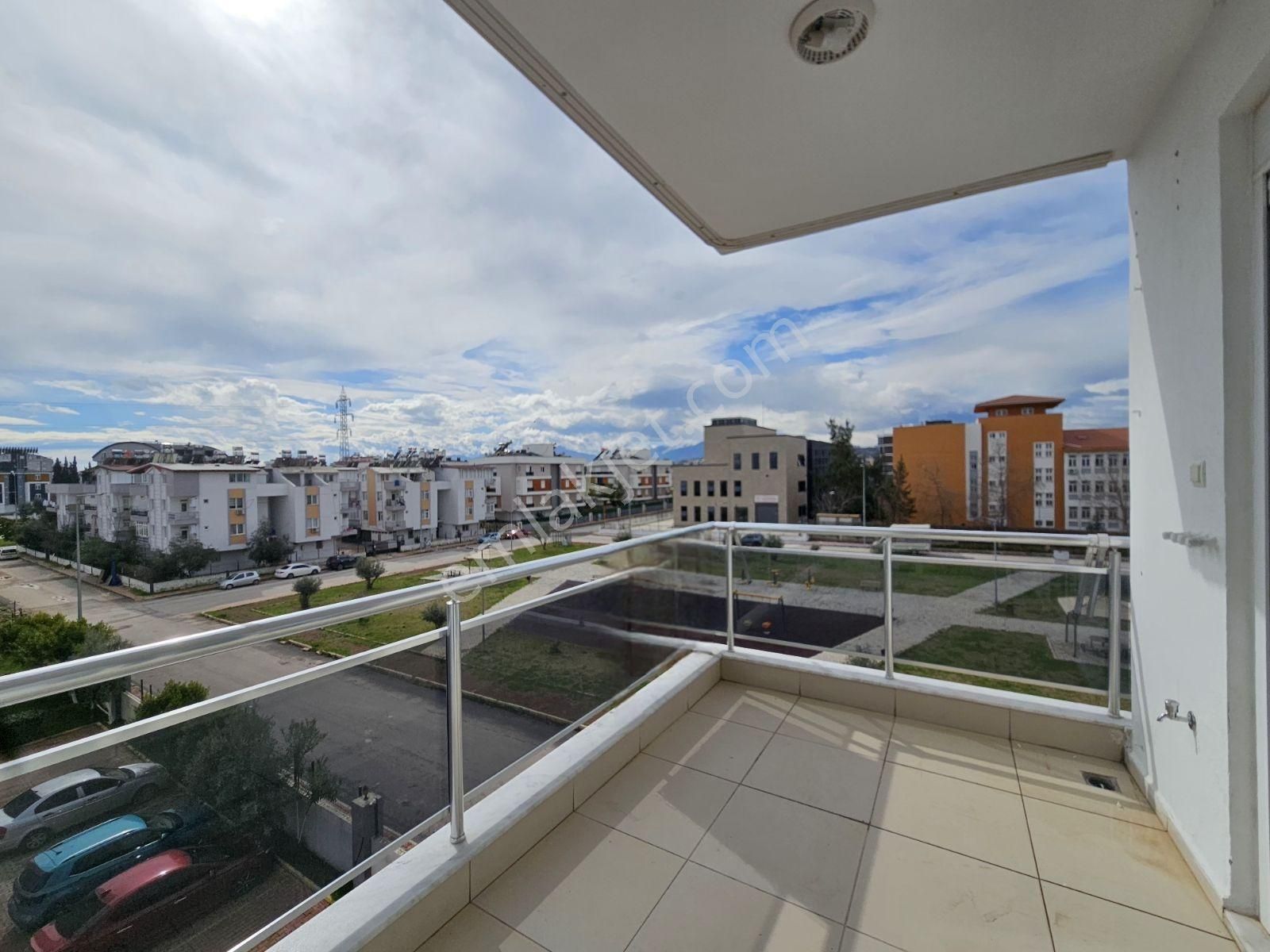 Habibler'de Havuzlu Lüx Sitede Satılık 3+1 145m2 Arakat Daire ! - Görsel 21