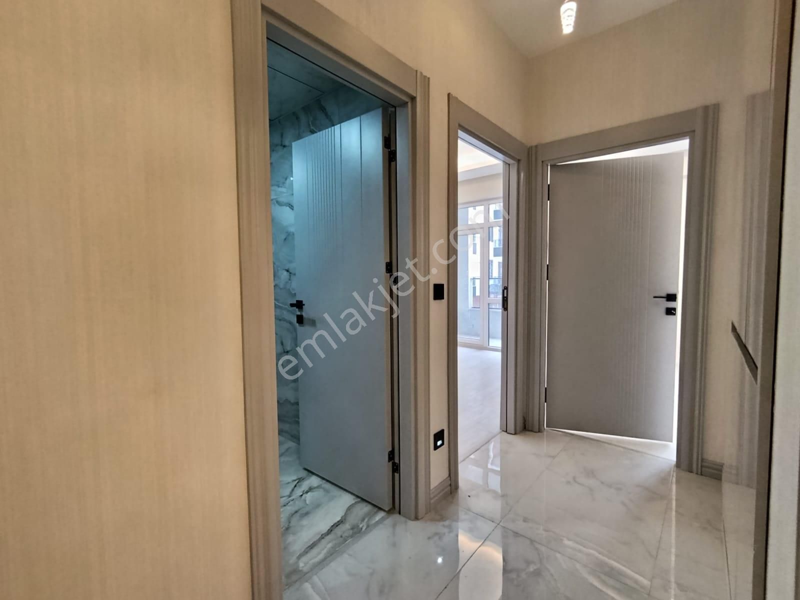 2+1 Geniş Sıfır Akıllı Ev Sistem Dairelerkaratay Çimenlikte - Görsel 14