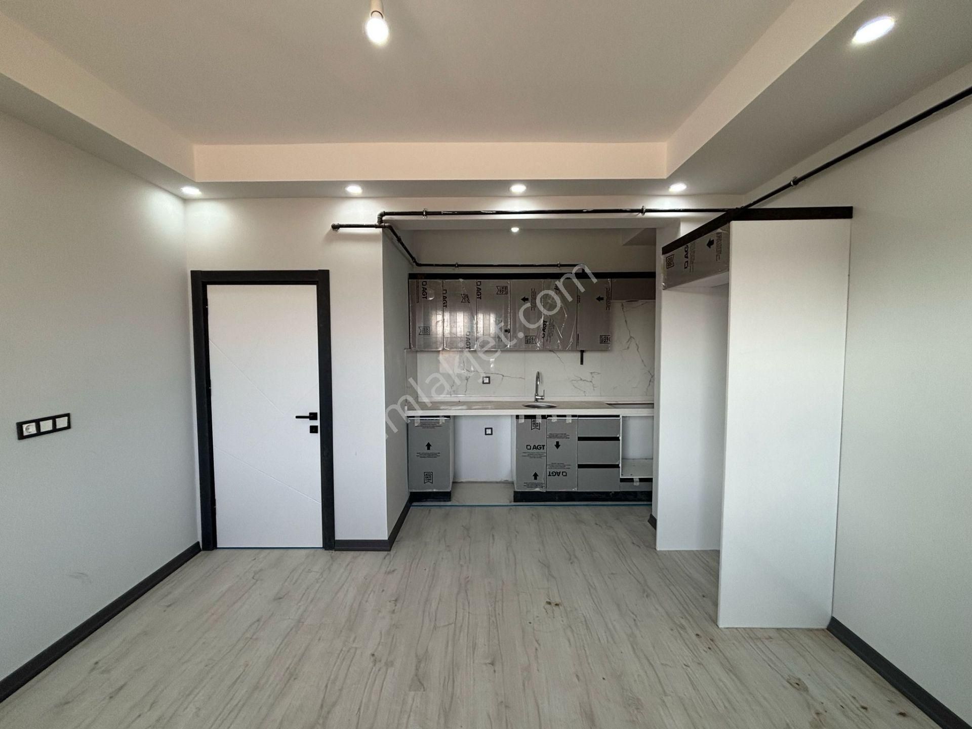 **eryıldız İnşaat'tan**acill İskanlı Kapalı Otoparklı 100m2 Lüks 2+1 Yüksek Giriş - Görsel 2