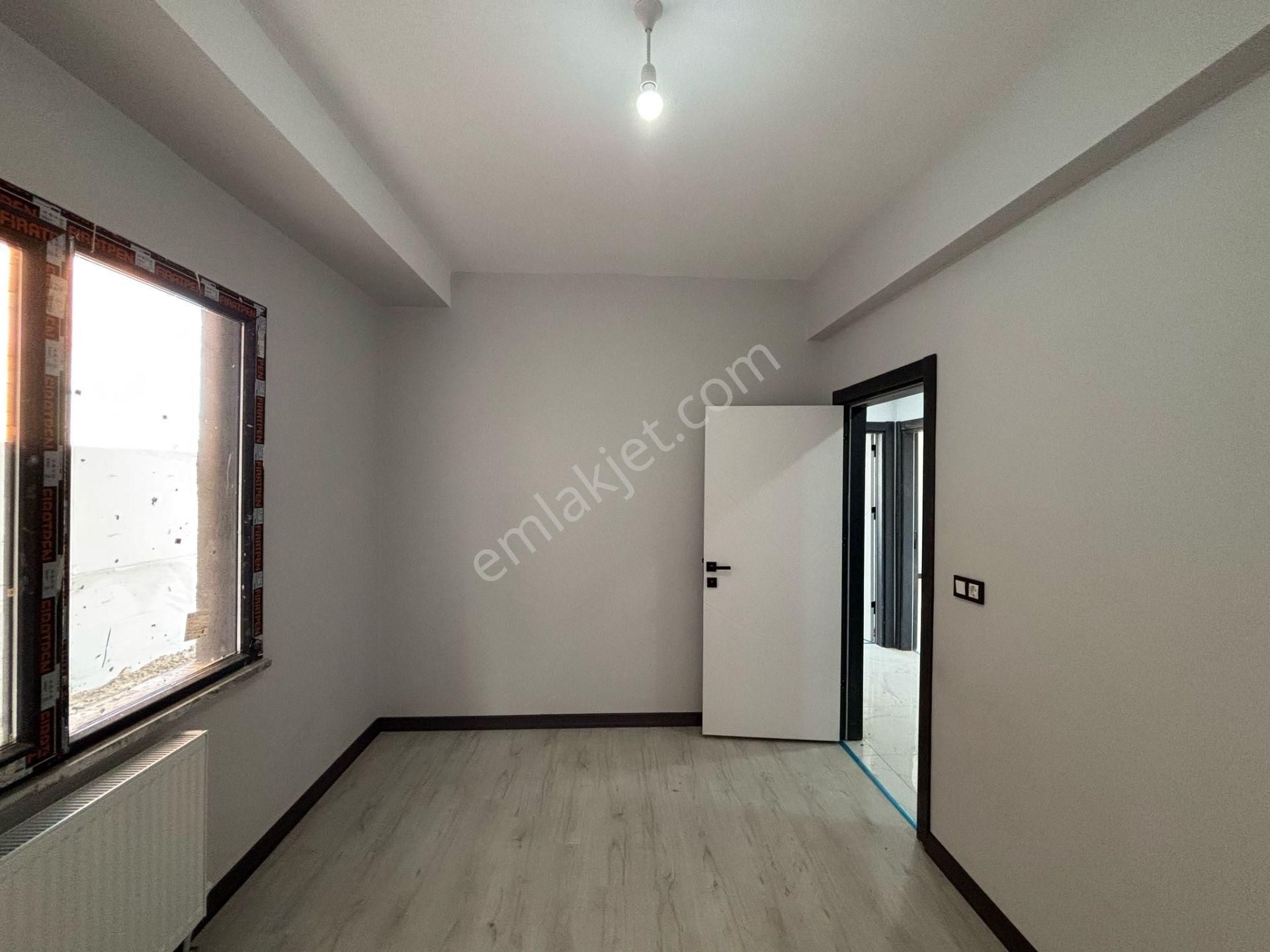 **eryıldız İnşaat'tan**acill İskanlı Kapalı Otoparklı 100m2 Lüks 2+1 Yüksek Giriş - Görsel 25