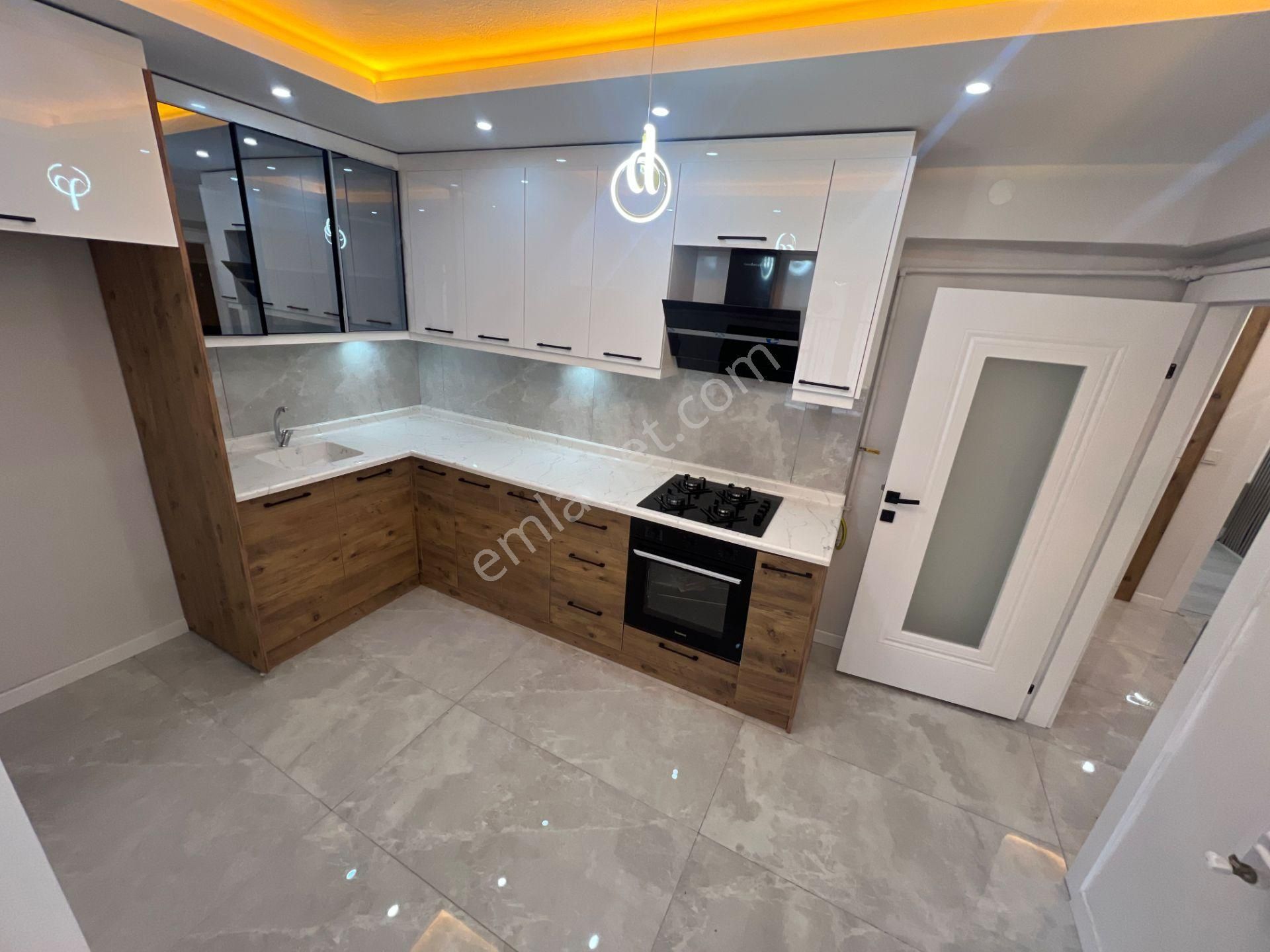 Sincan Plevne Mah Salon Bagımsız 3+1 Yapılı Genıs Satılık Daire - Görsel 5