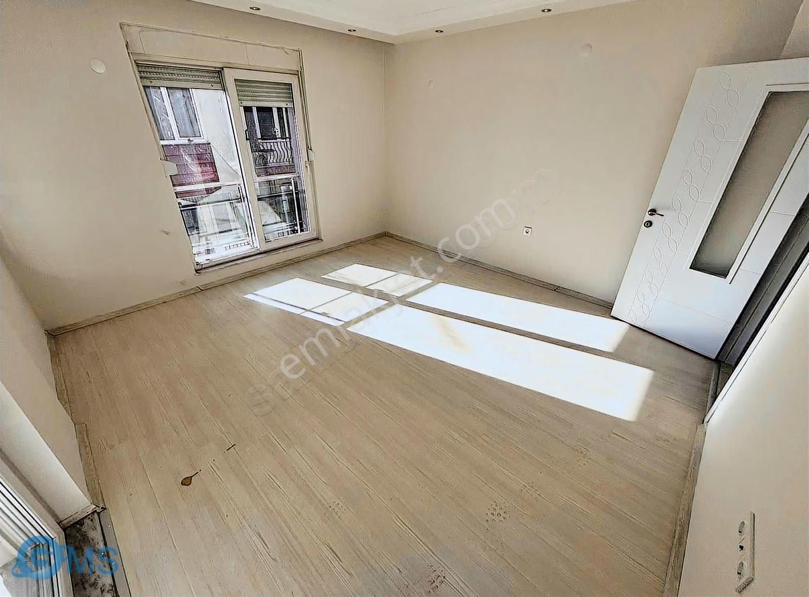 Üniversite'ye Yakın Asansörlü Ayrı Mutfaklı Kiralık 2+1 - Görsel 4