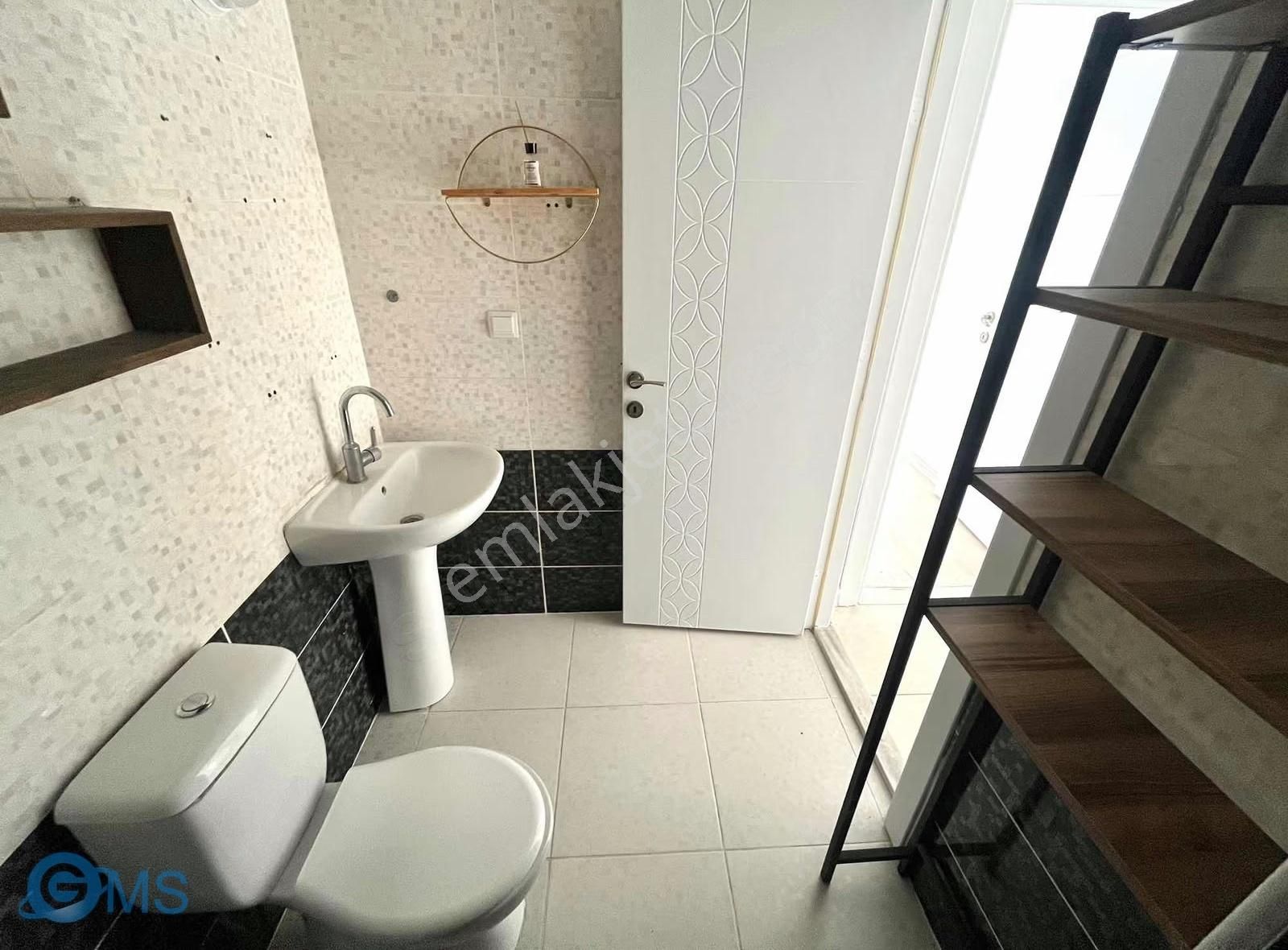 Üniversite'ye Yakın Asansörlü Ayrı Mutfaklı Kiralık 2+1 - Görsel 9