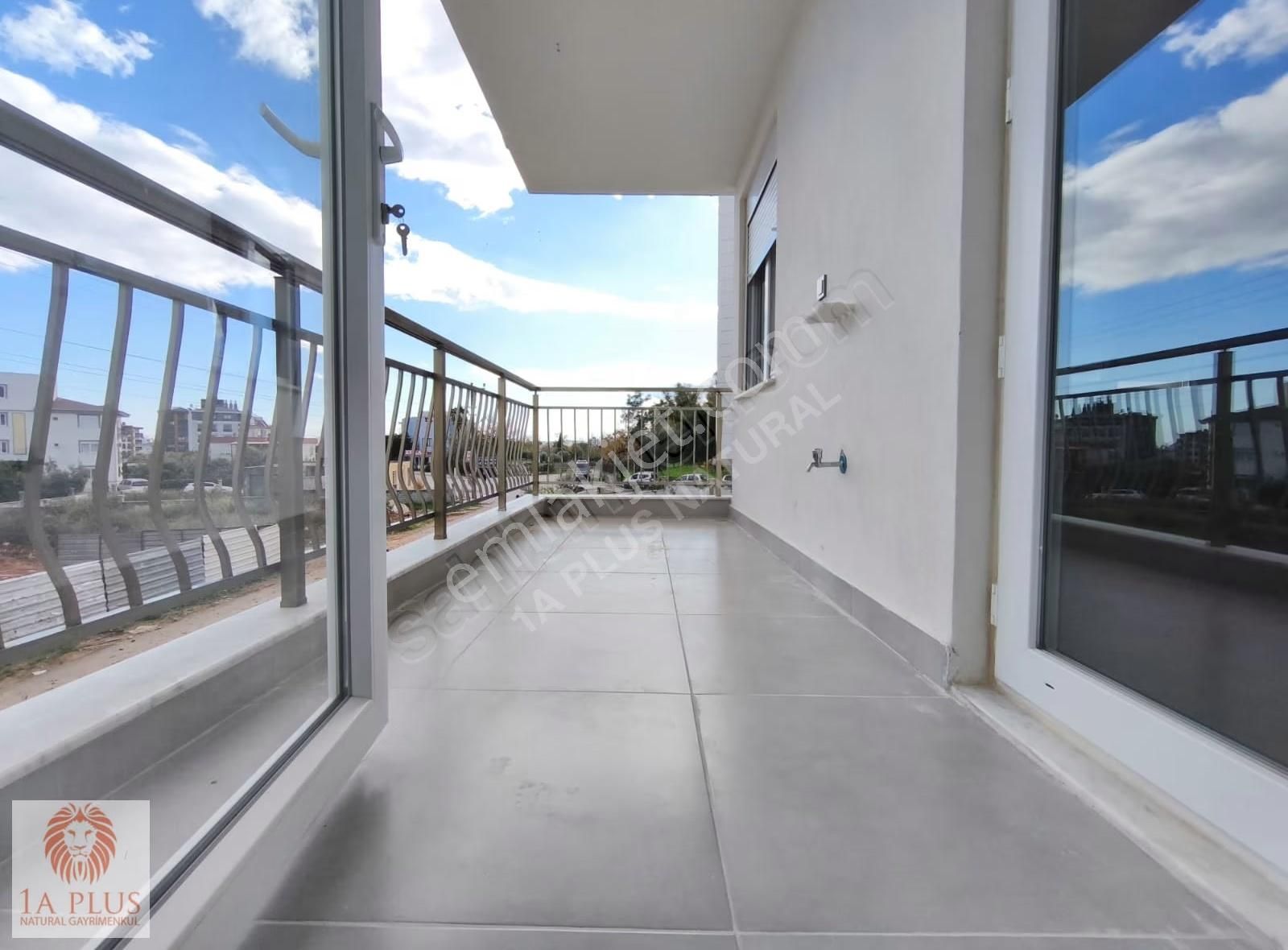 Düden Şelalesine 50 Metre Sıfır 2+1 105 M2 Ara Kat Daire - Görsel 31