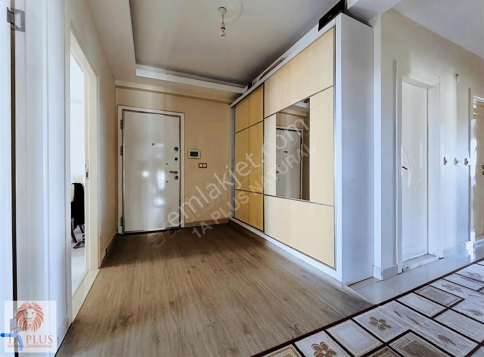 Tramvaya Çok Yakın Havuzlu Site Çok Genıs 190m2 3+1satılık Daire - Görsel 18