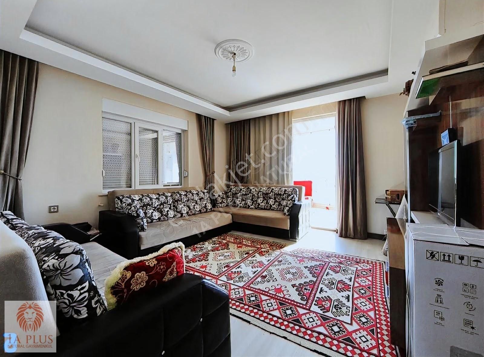 Tramvaya Çok Yakın Havuzlu Site Çok Genıs 190m2 3+1satılık Daire - Görsel 8