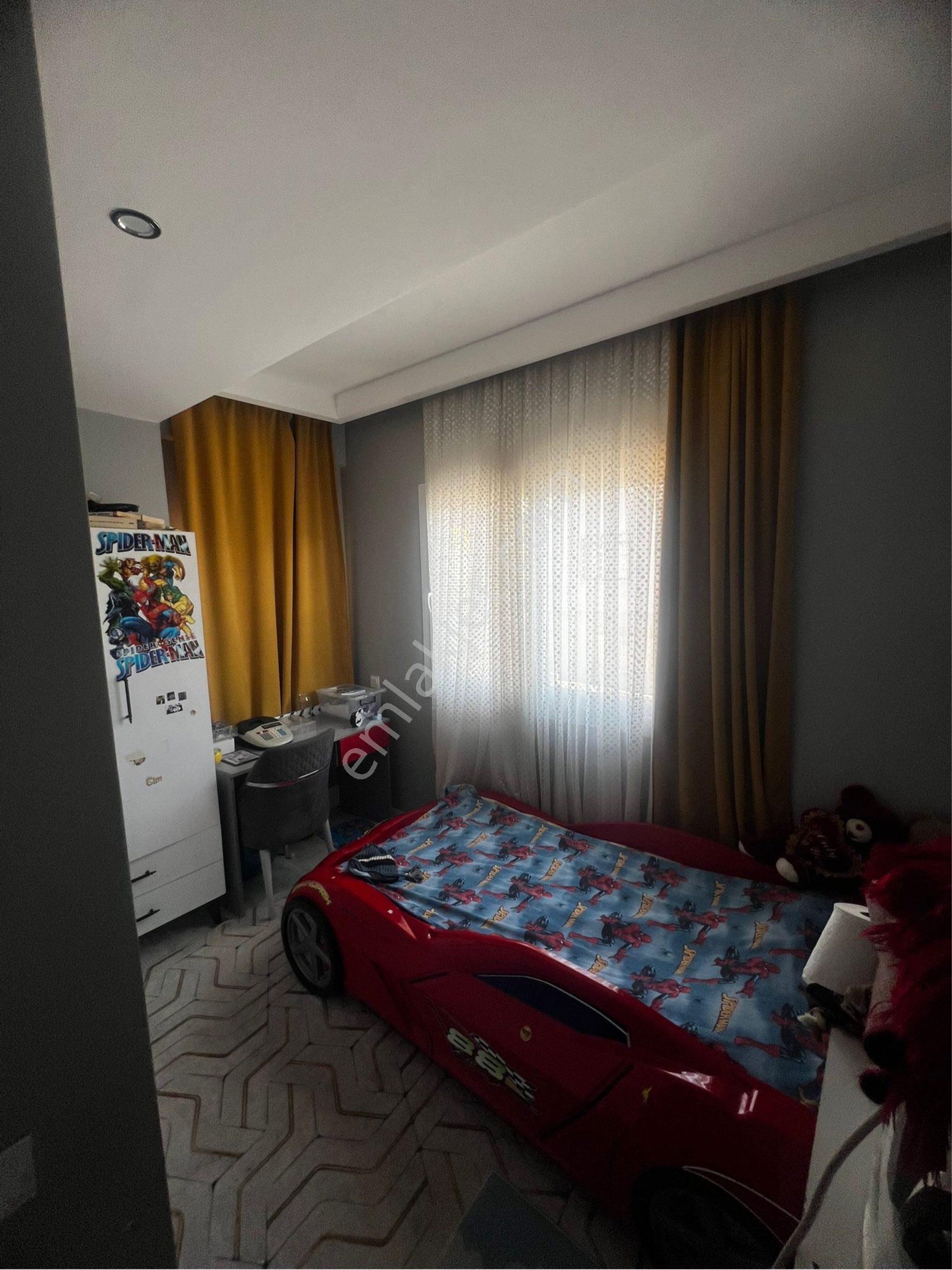 Mithatpaşa’da Kıyı Boyunda Elit Yaşam! 7/24 Güvenlikli Sitede 3+1 Satılık Daire - Görsel 14