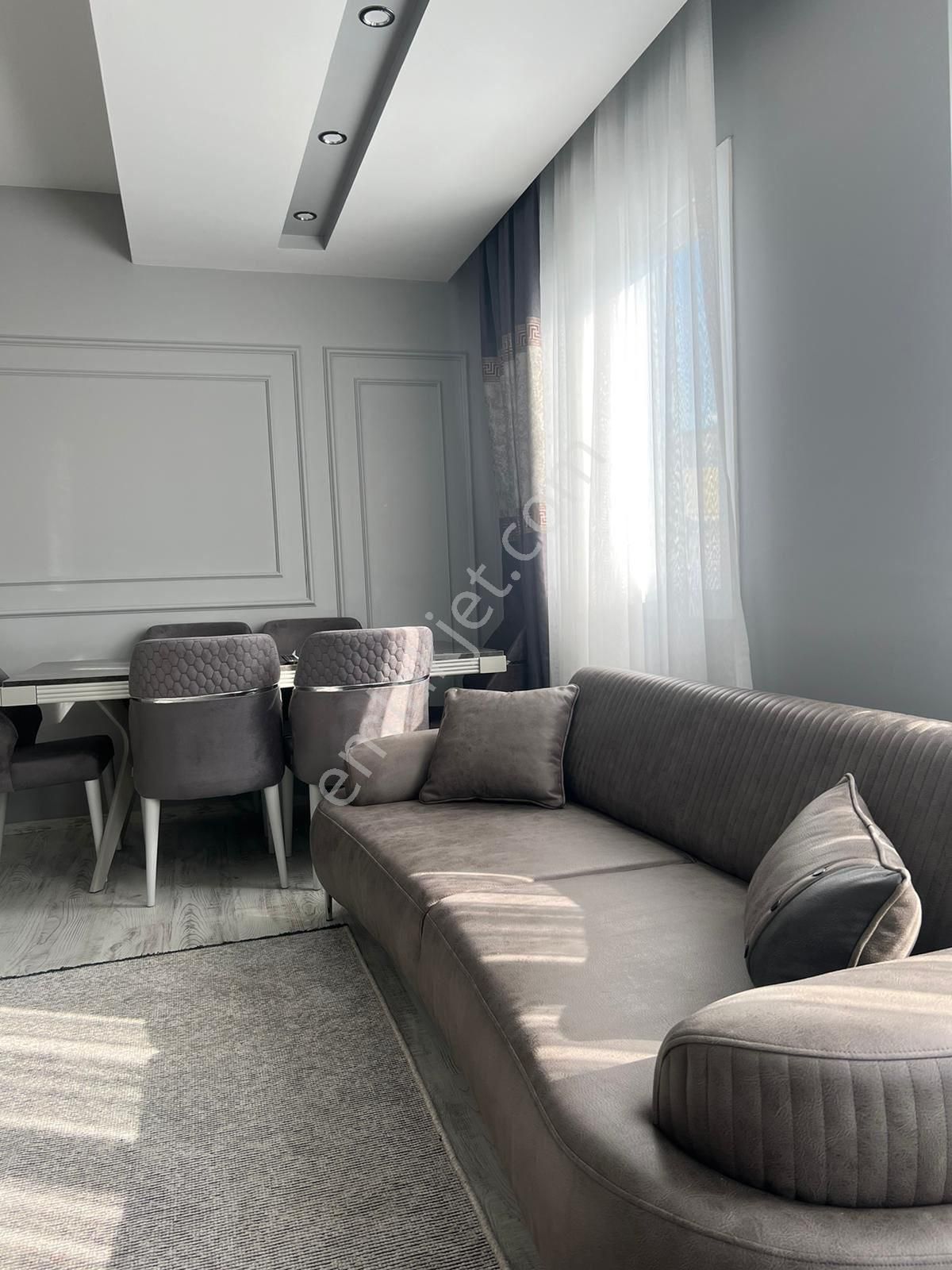 Mithatpaşa’da Kıyı Boyunda Elit Yaşam! 7/24 Güvenlikli Sitede 3+1 Satılık Daire - Görsel 6