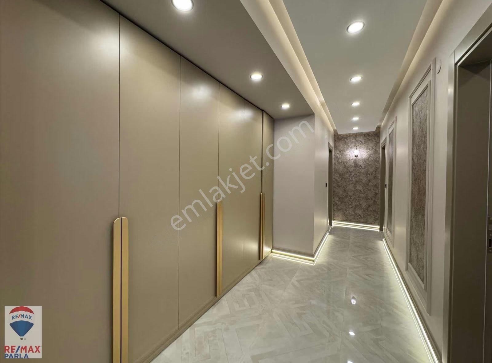 İhtişam Ve Lüx Bu Dairede Yeniden Yorumlandı ! / Remax Gökhan - Görsel 32