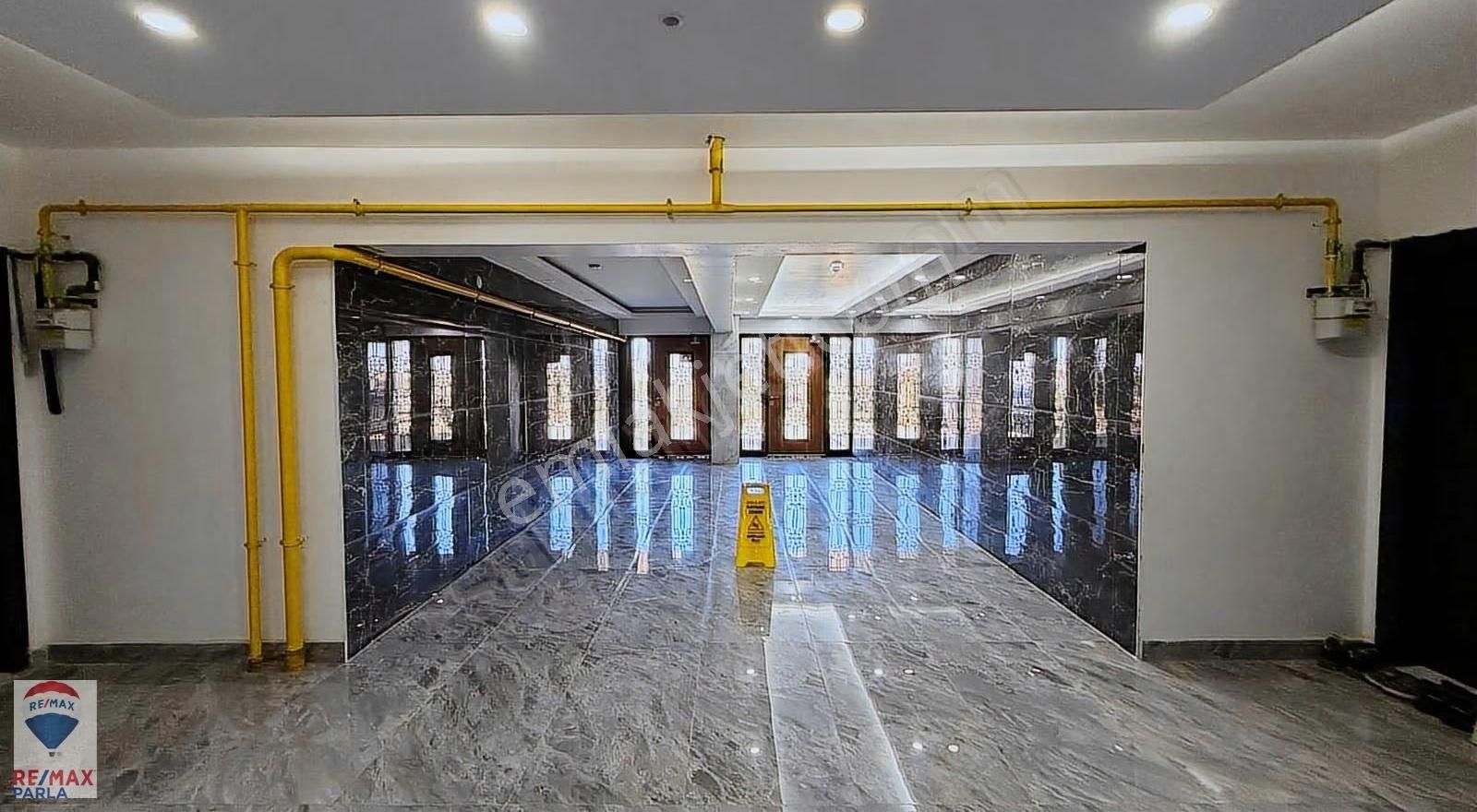 Gökdelenler Bölgesinde Deniz Manzaralı Premium 4+1 Butik Site - Görsel 27