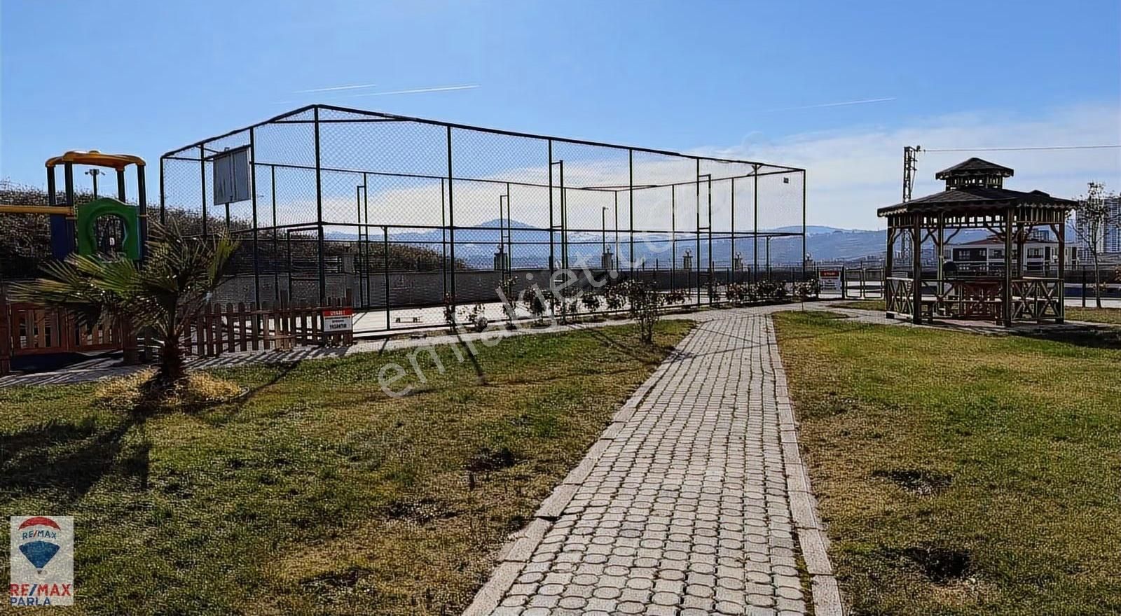 Gökdelenler Bölgesinde Deniz Manzaralı Premium 4+1 Butik Site - Görsel 23