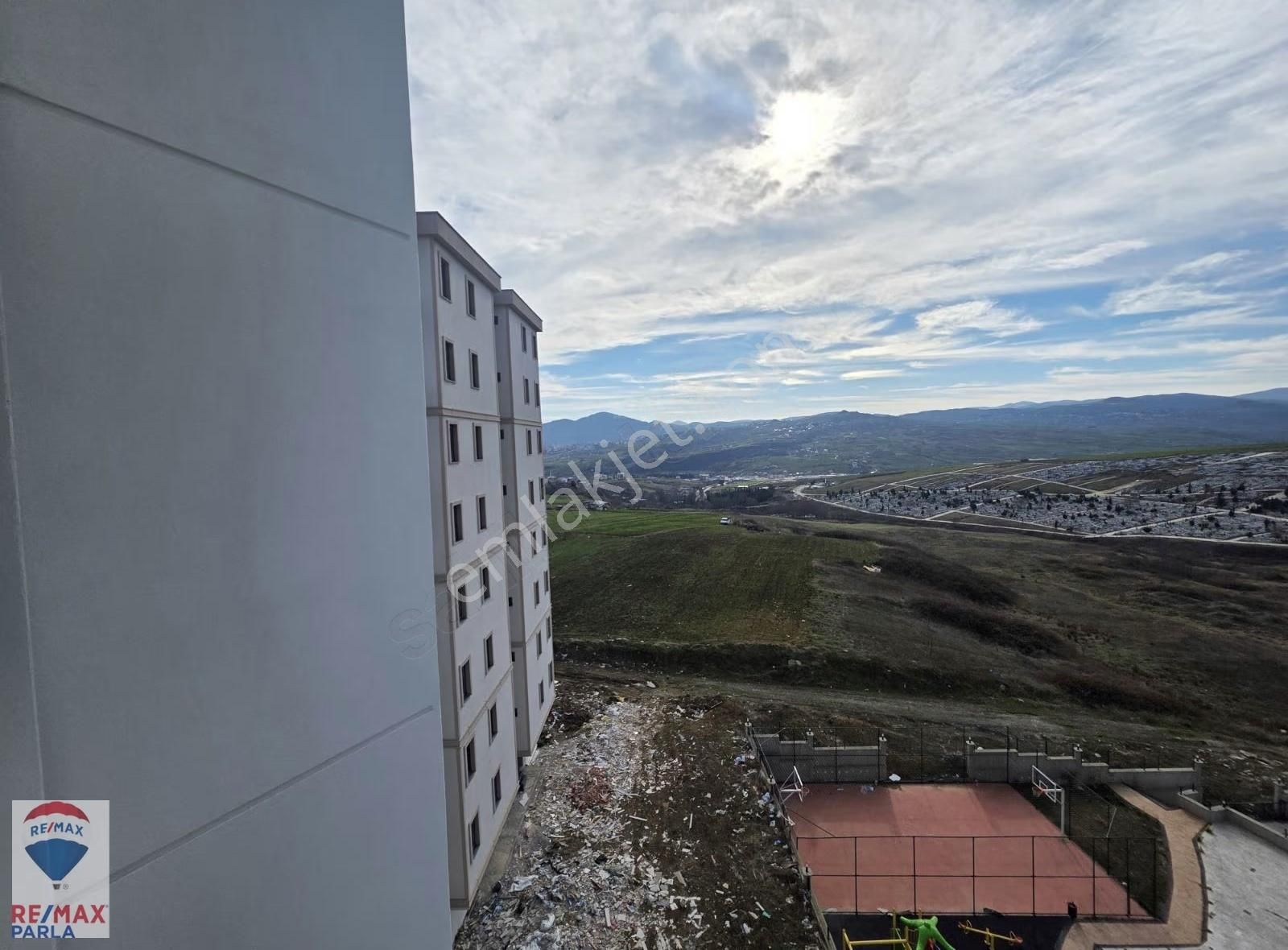 Beypınar'da, Gözde Mevkiide Ted Kolejine Yakın Lüks 3+1 Daire - Görsel 9